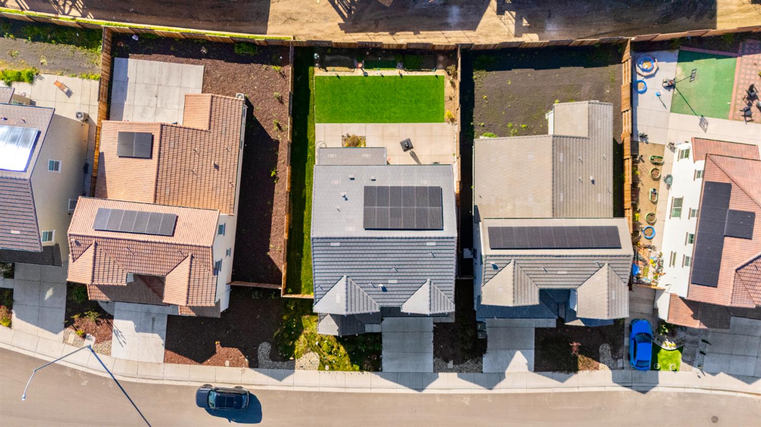 1533 Finestra Dr, Manteca, CA 95337