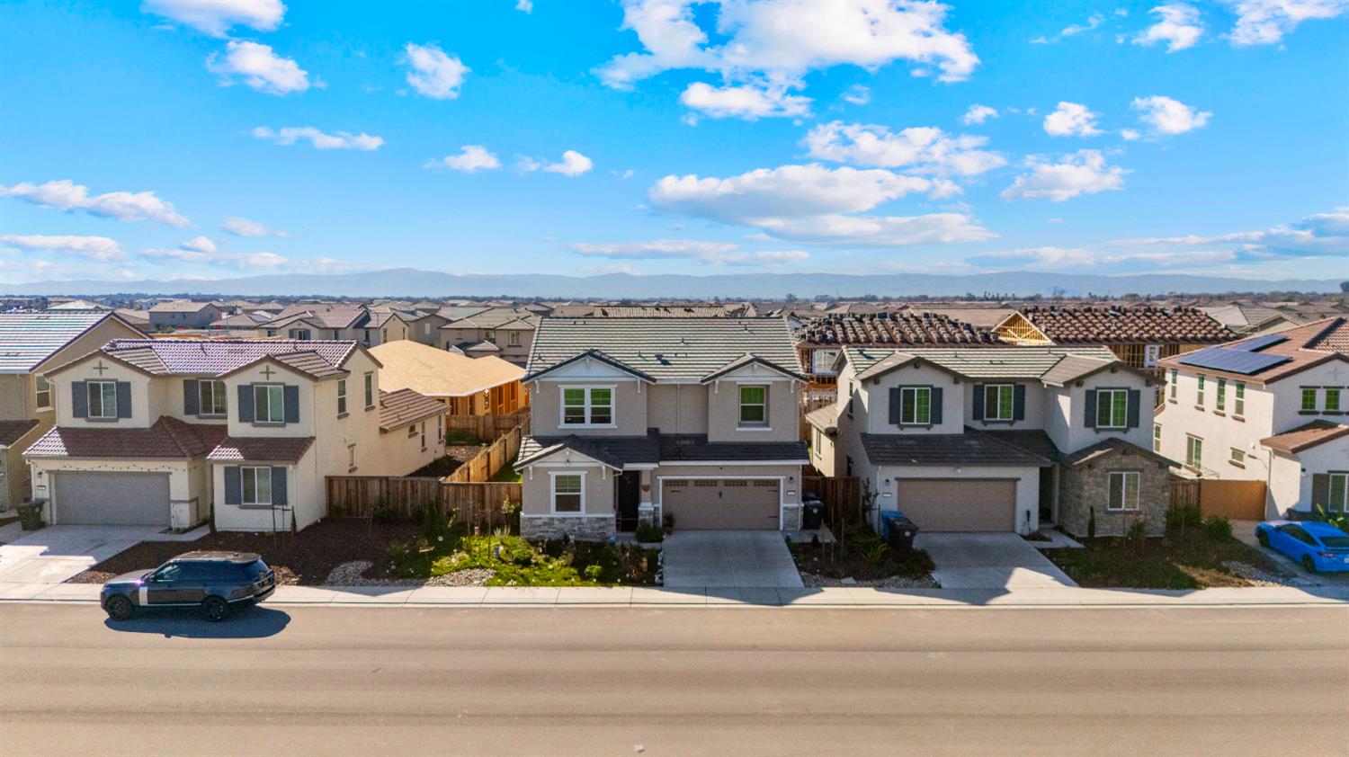 1533 Finestra Dr, Manteca, CA 95337