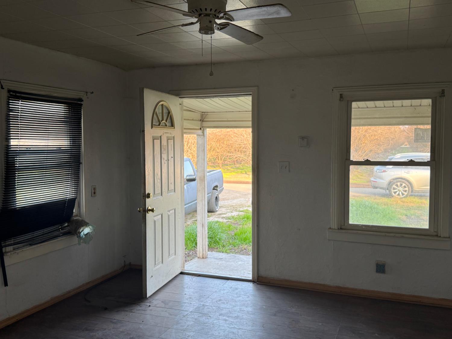 16641 Colony St, Dos Palos, CA 93620