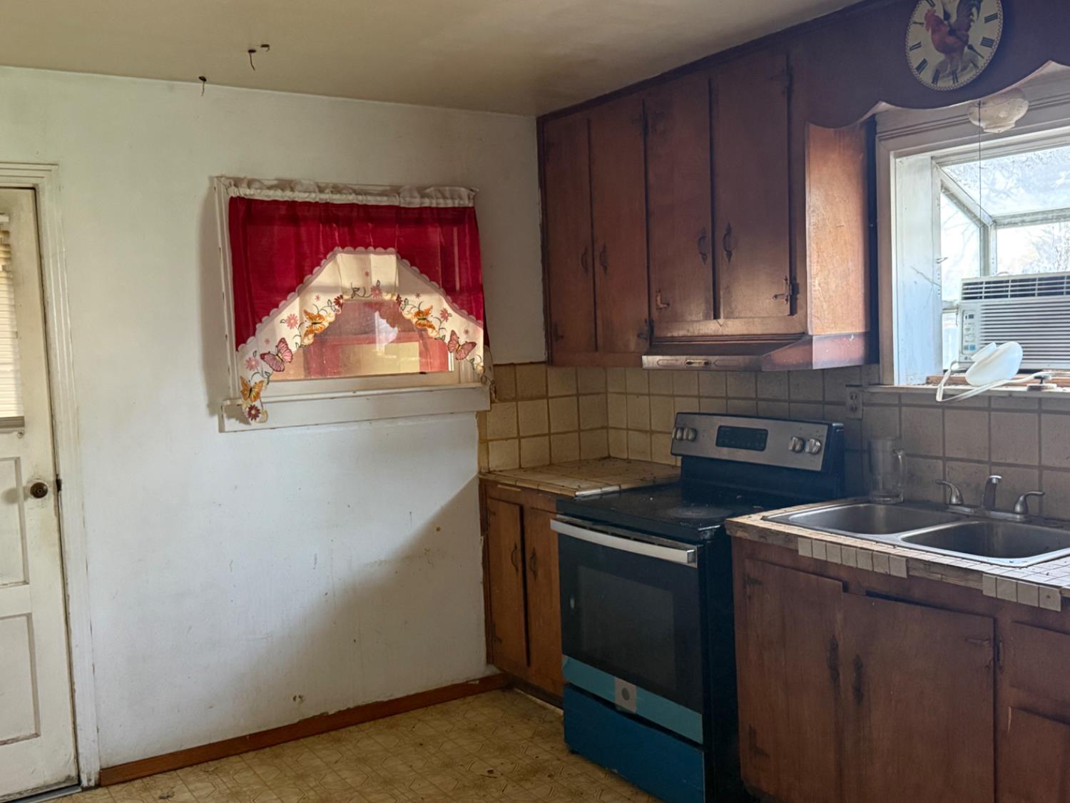 16641 Colony St, Dos Palos, CA 93620