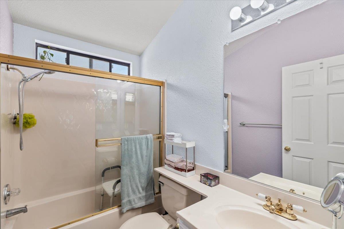 1500 Held Dr #100, Modesto, CA 95355