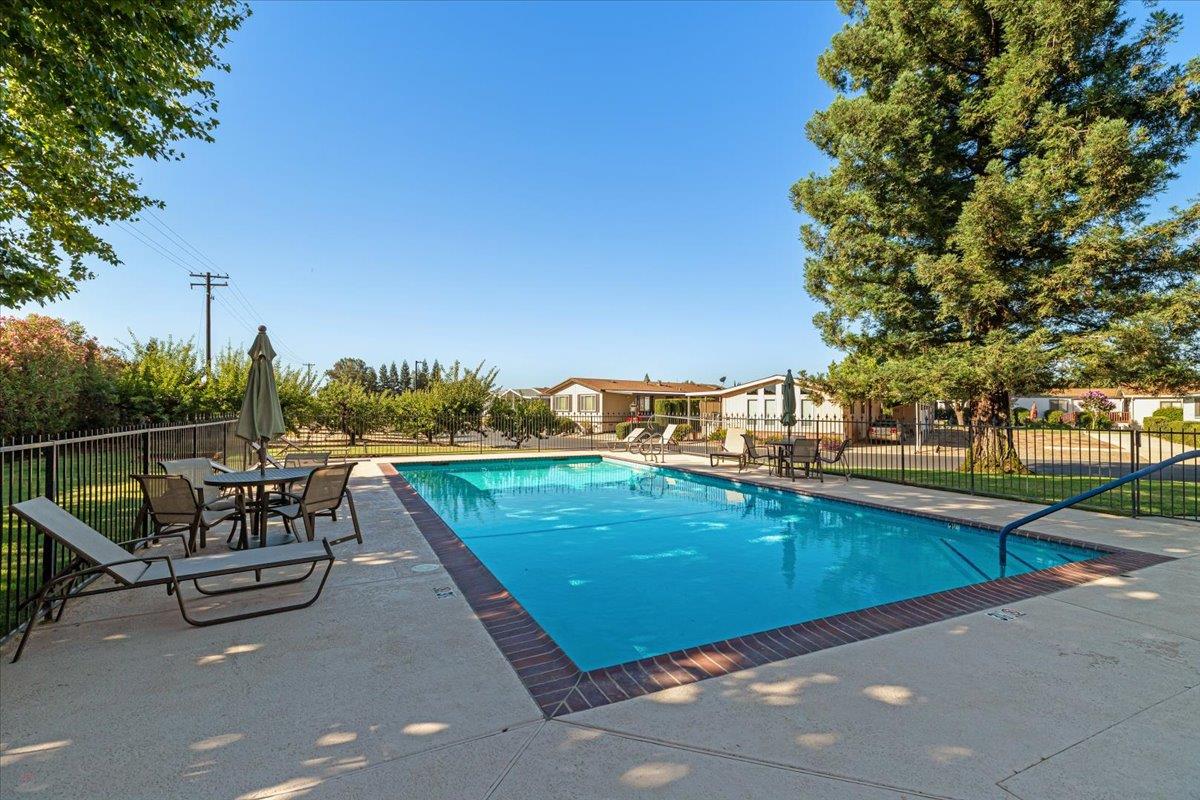 1500 Held Dr #100, Modesto, CA 95355