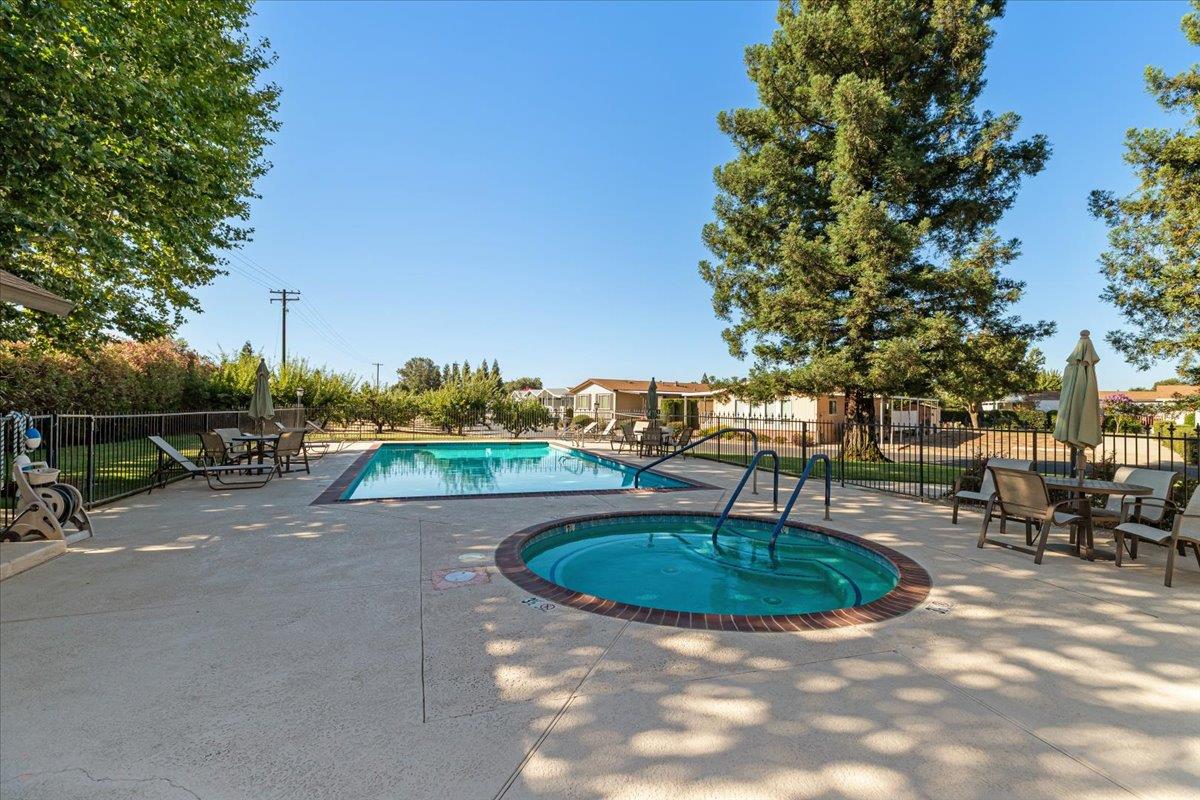 1500 Held Dr #100, Modesto, CA 95355