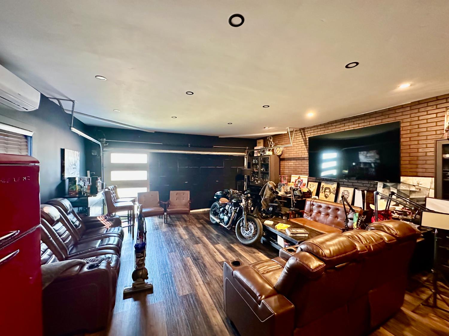 680 Sherri Way, Turlock, CA 95382