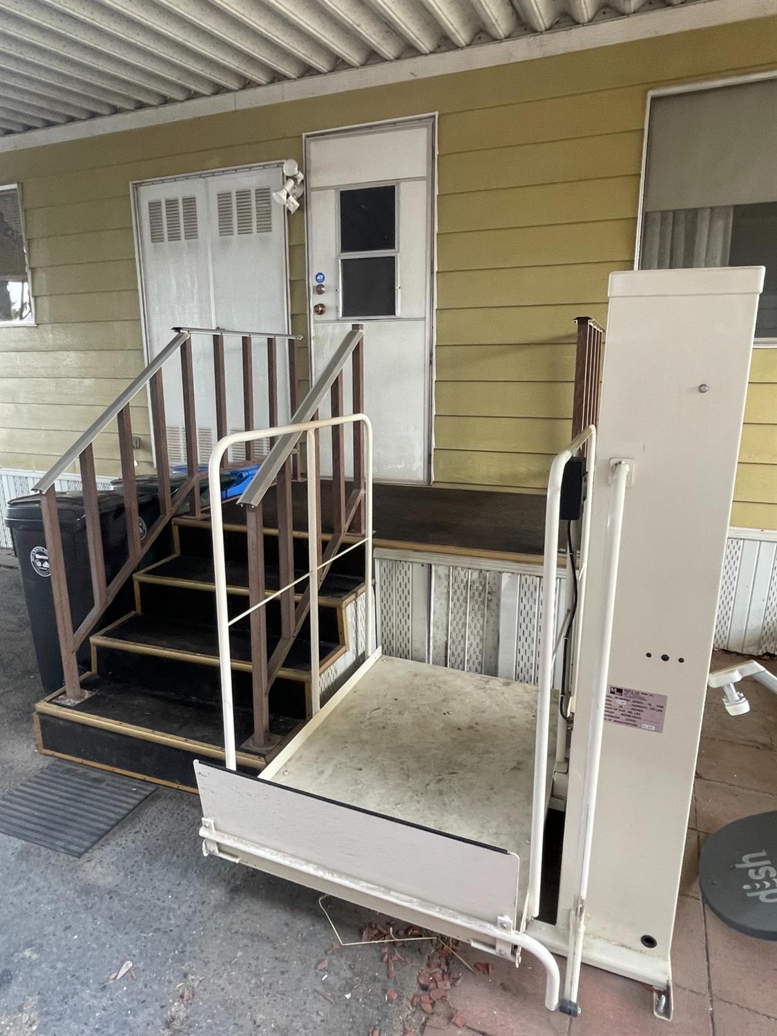 150 Pestana Ave #99, Manteca, CA 95336