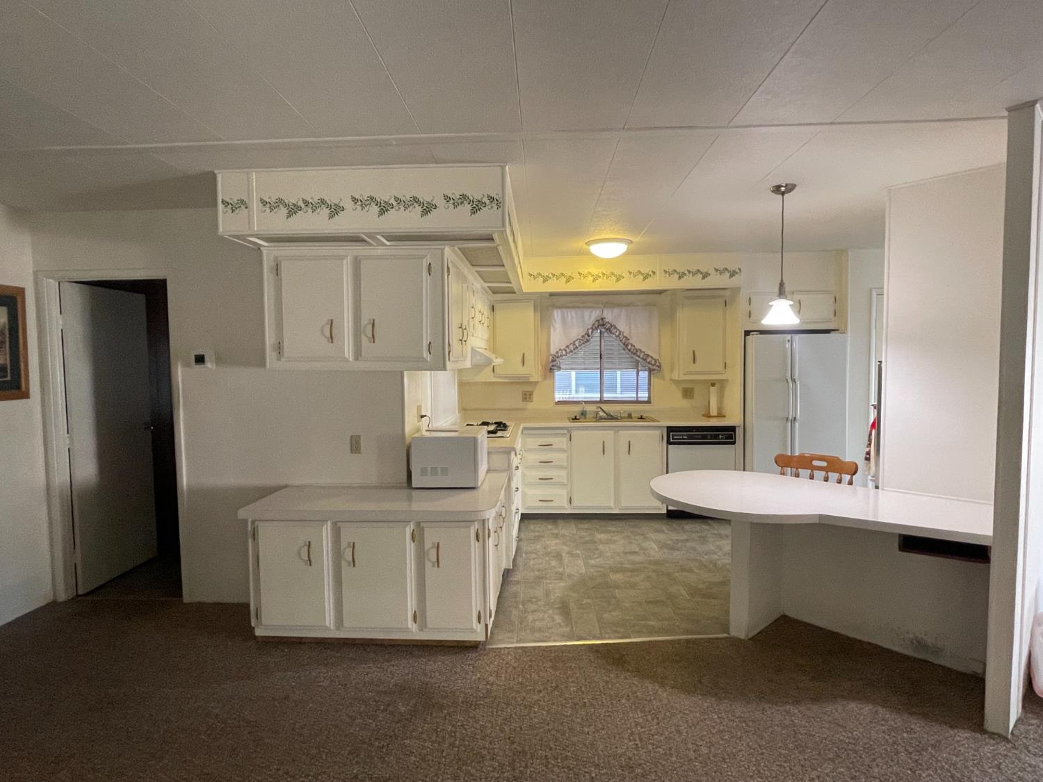 150 Pestana Ave #99, Manteca, CA 95336