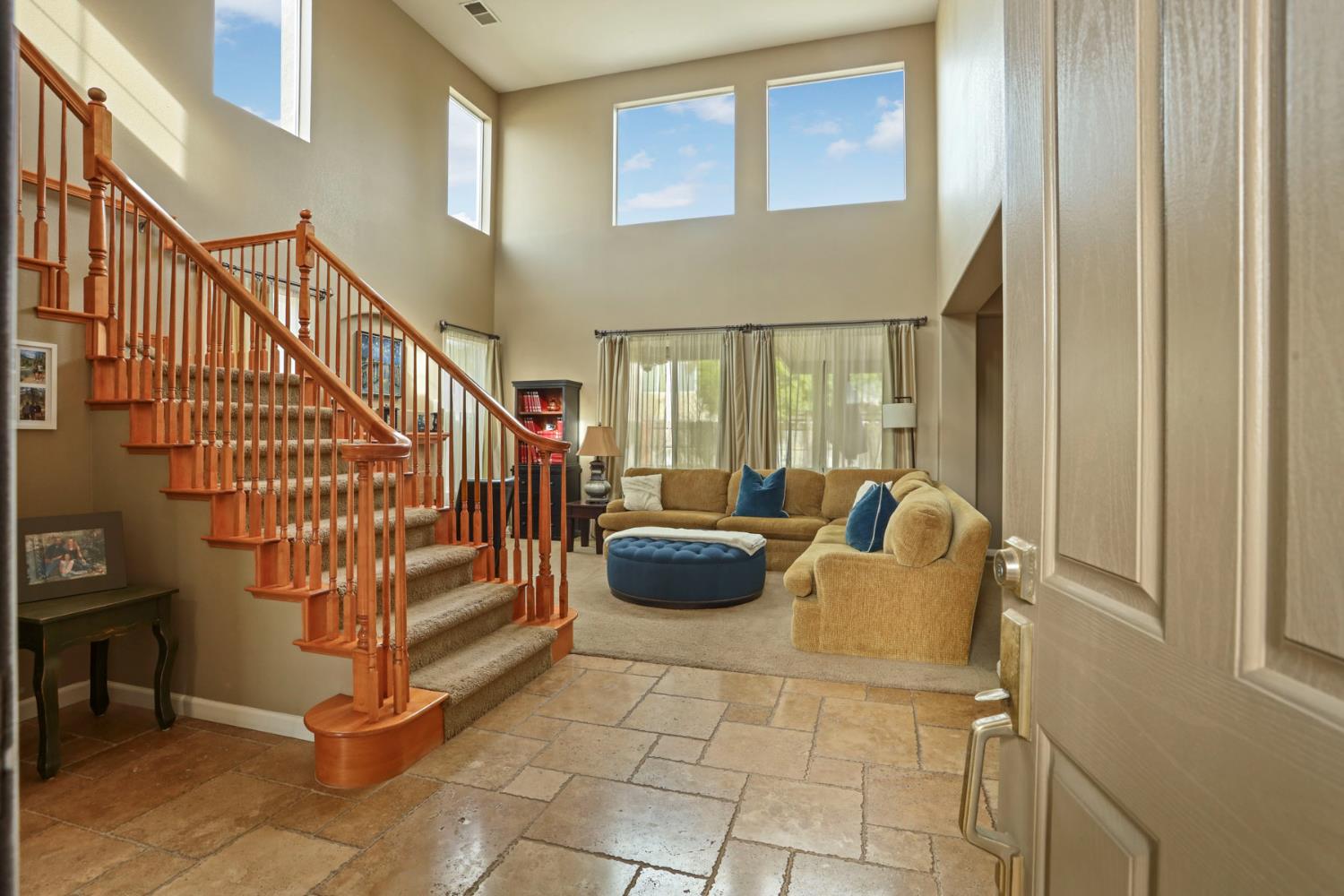 565 Bodeson Ct, Ripon, CA 95366