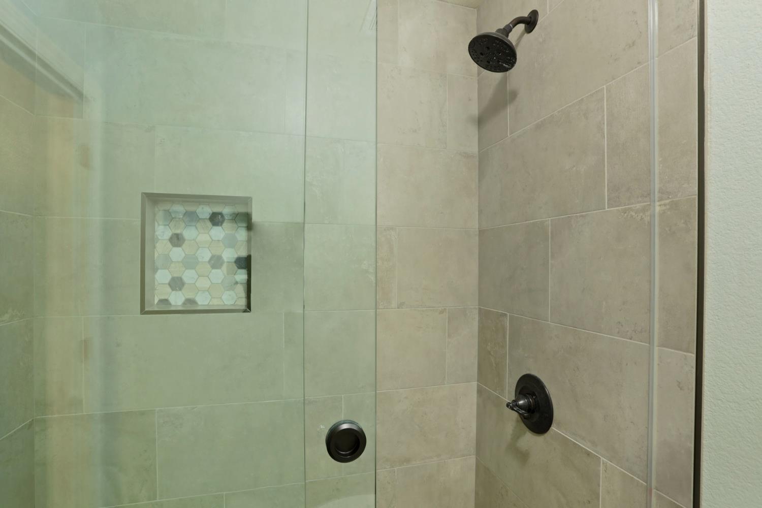 565 Bodeson Ct, Ripon, CA 95366