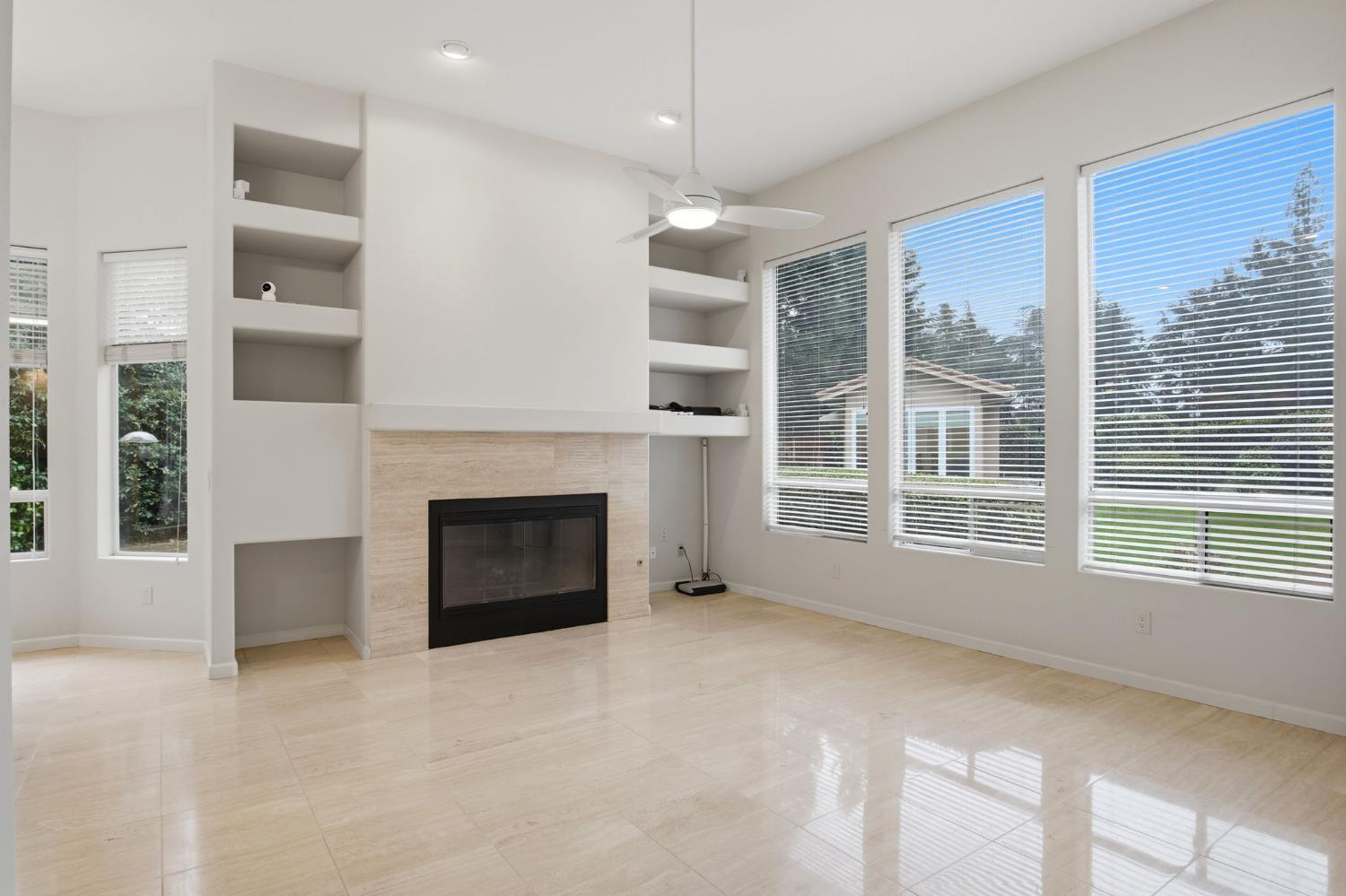 600 Atherton Ct, Modesto, CA 95356