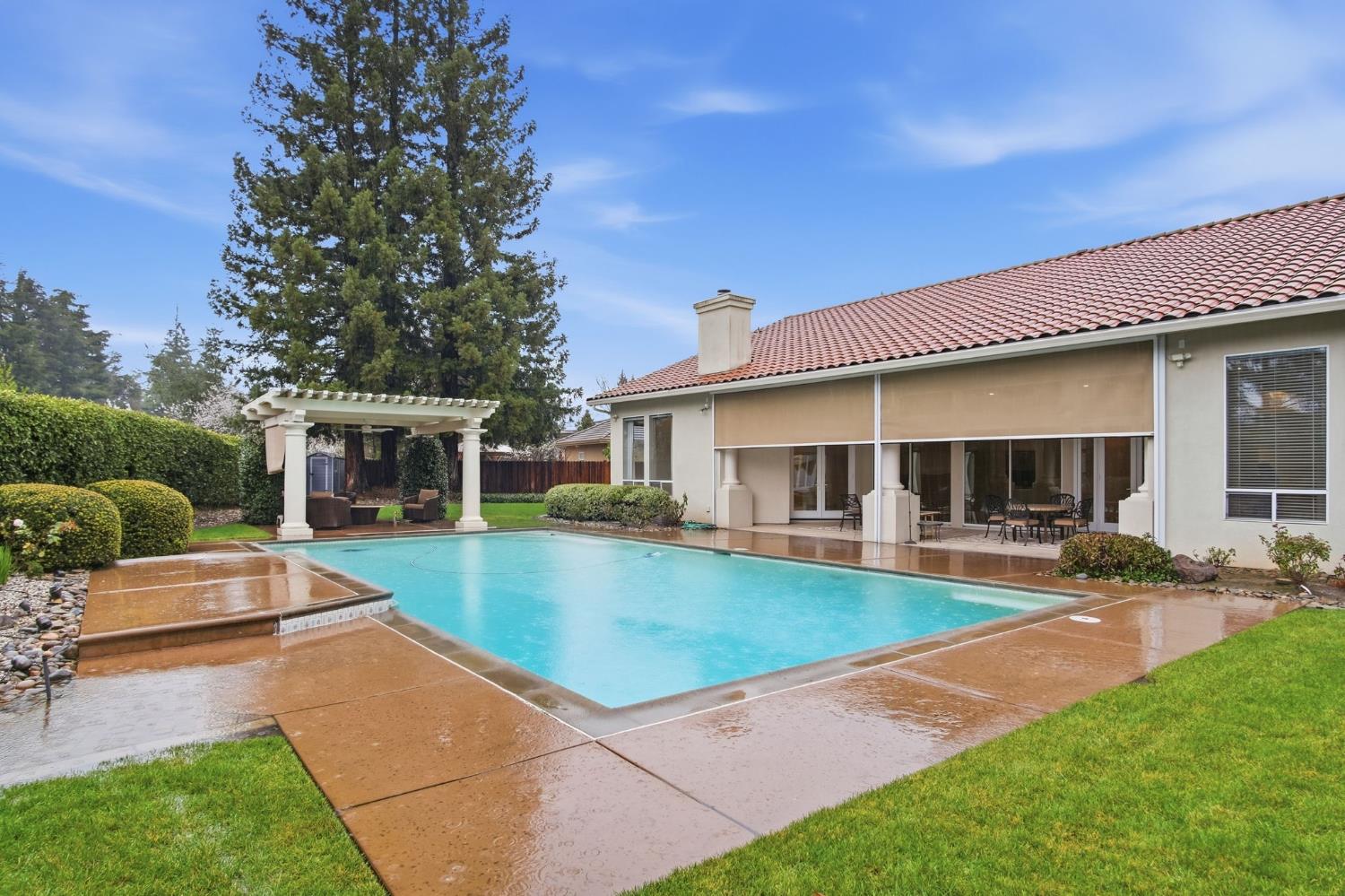 600 Atherton Ct, Modesto, CA 95356