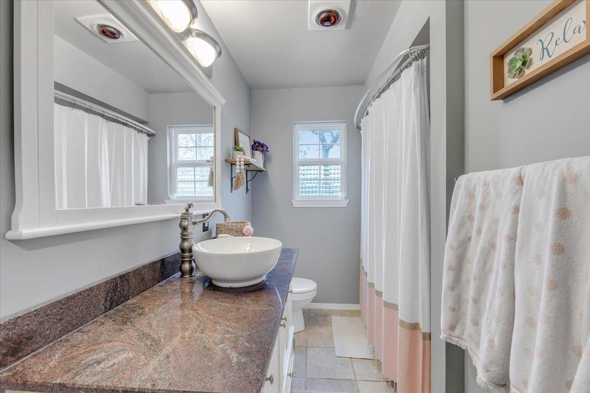 4833 Pueblo Trl, Copperopolis, CA 95228