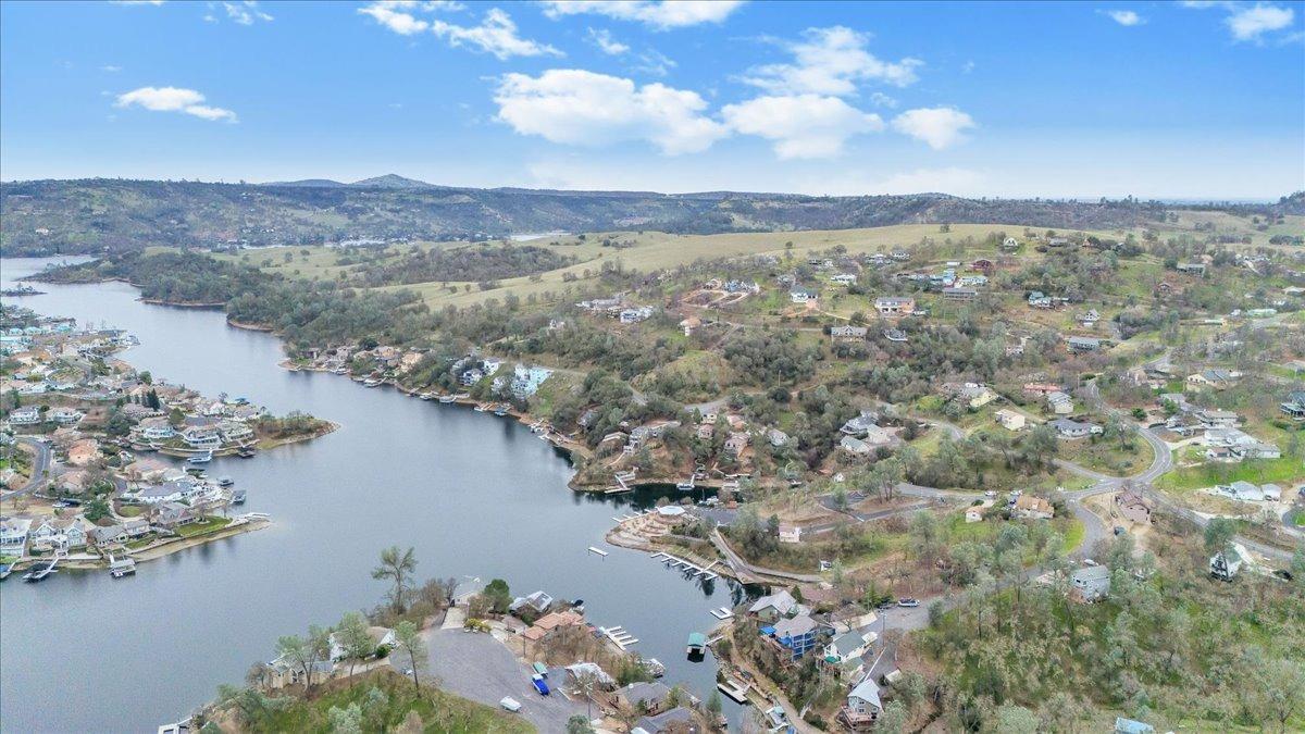 4833 Pueblo Trl, Copperopolis, CA 95228