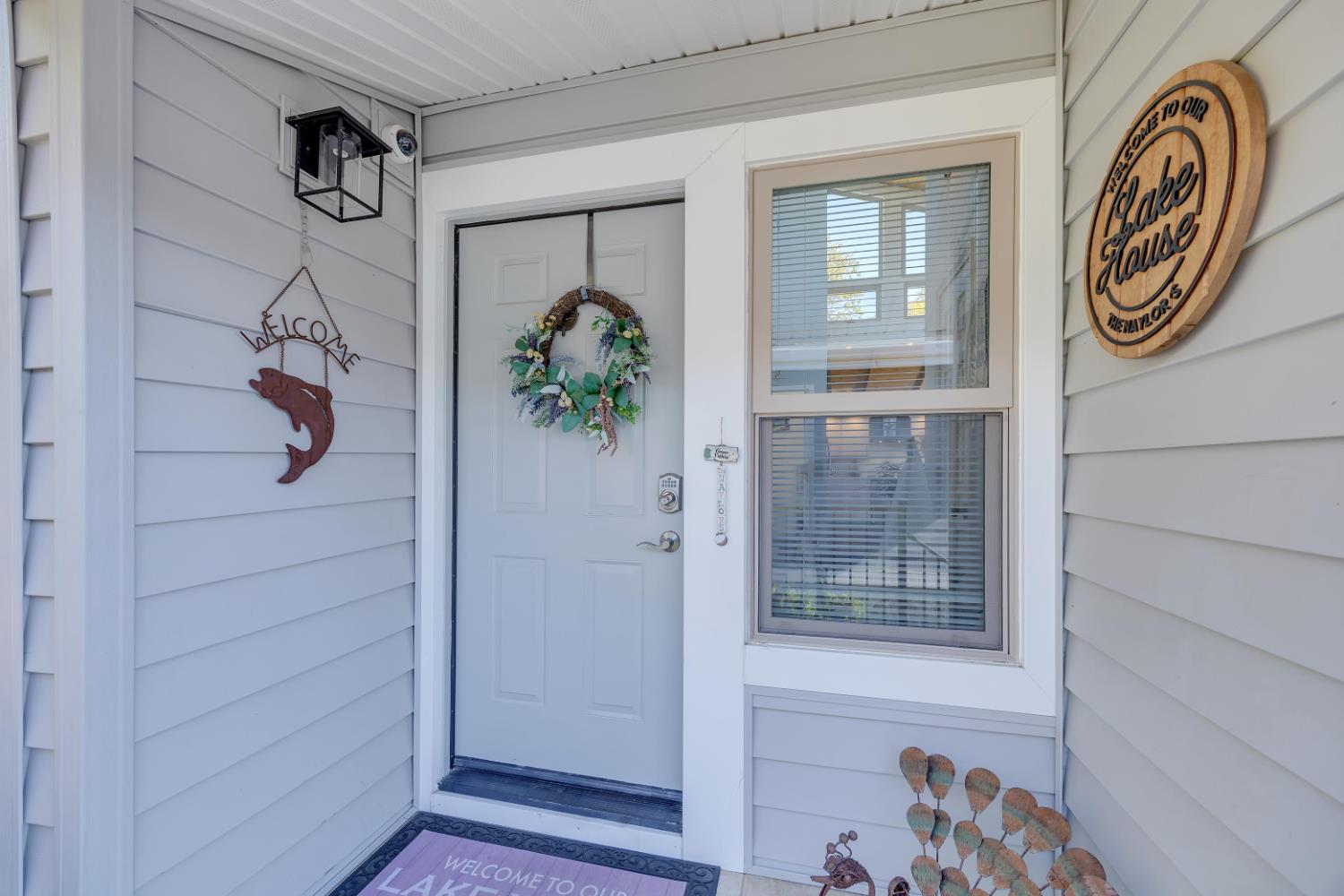 816 Foothill Rd #2, Copperopolis, CA 95228