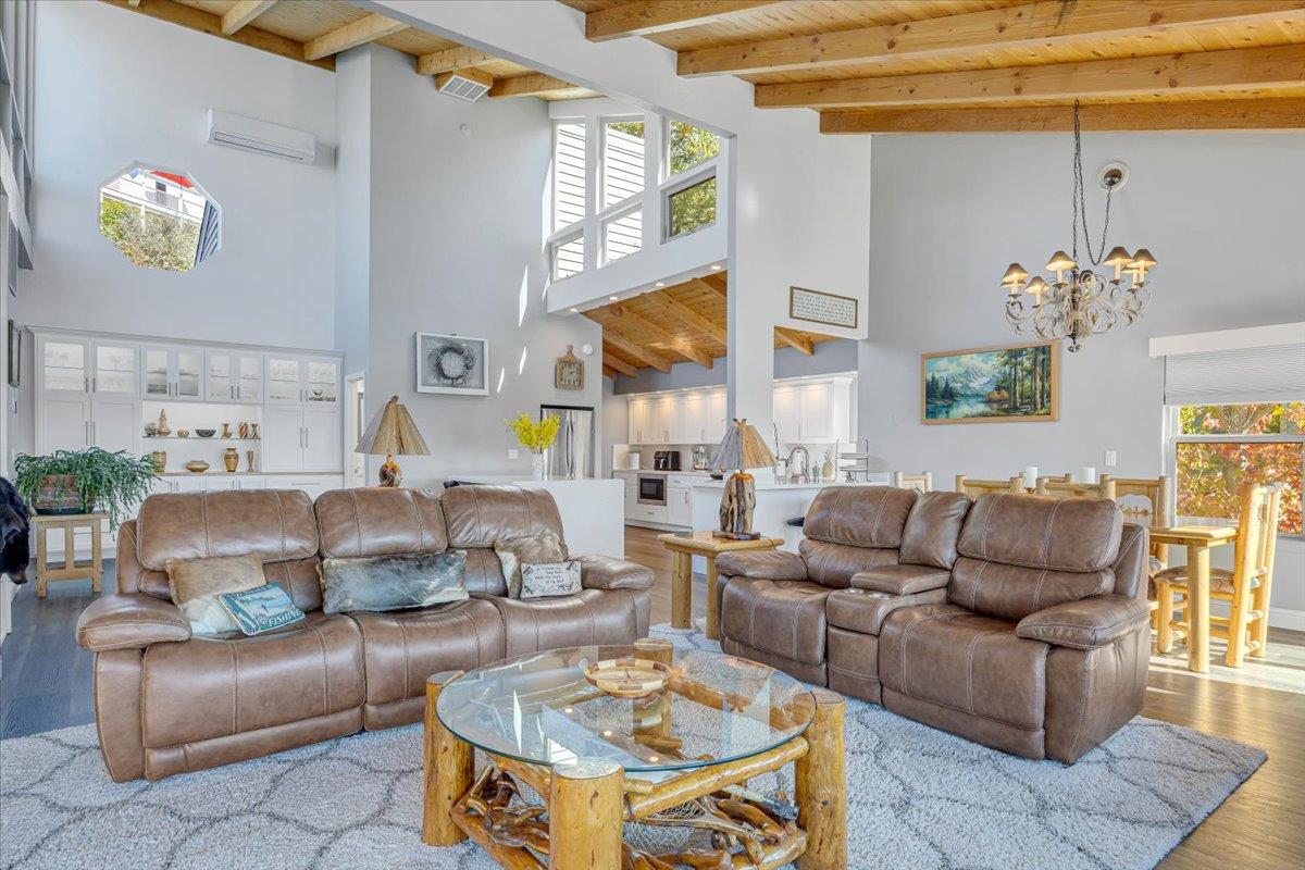 816 Foothill Rd #2, Copperopolis, CA 95228