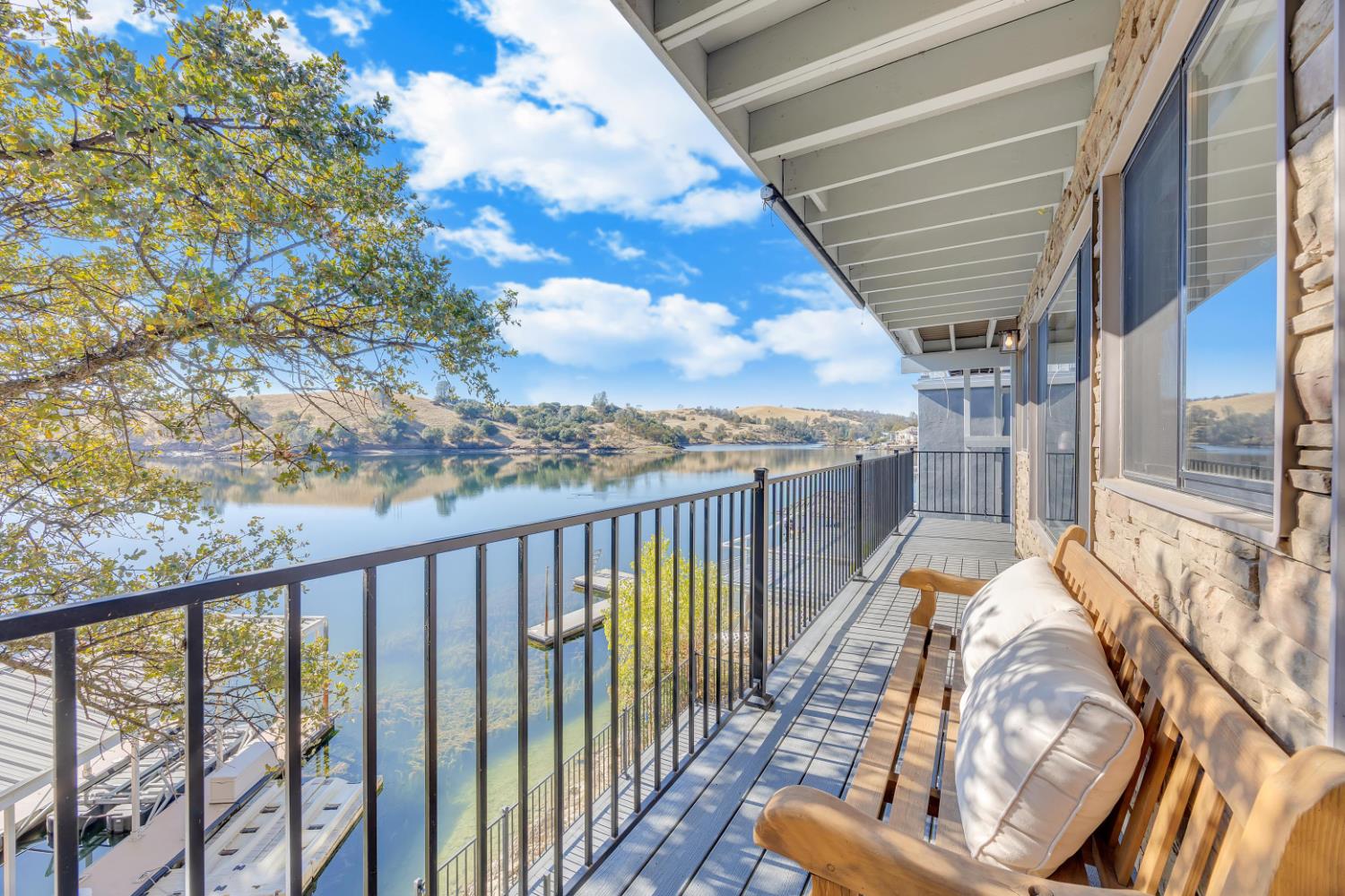 816 Foothill Rd #2, Copperopolis, CA 95228