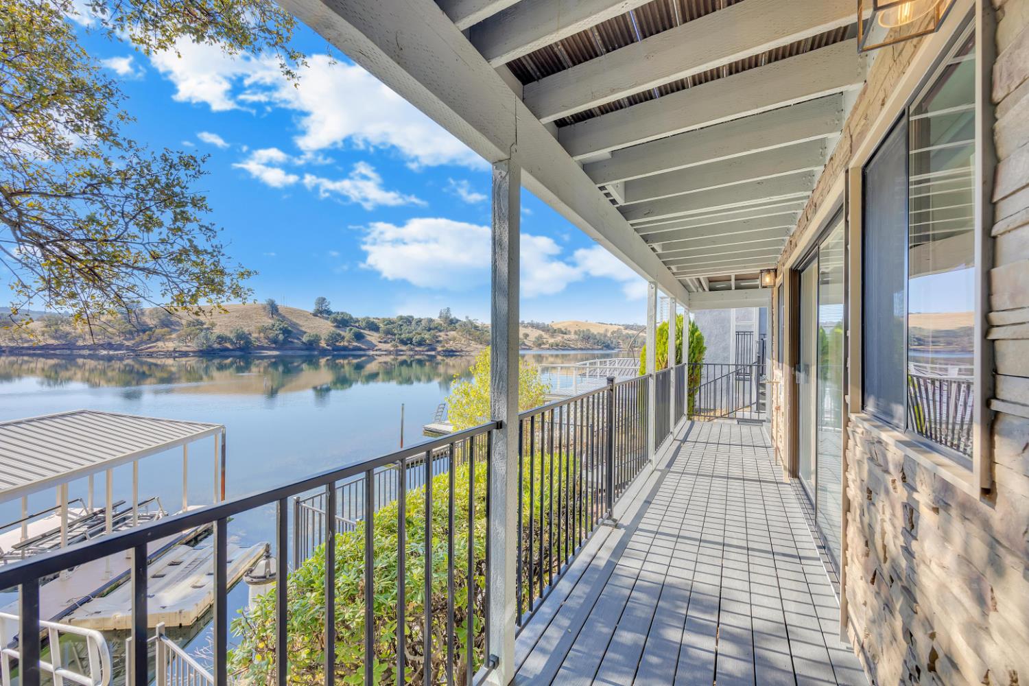 816 Foothill Rd #2, Copperopolis, CA 95228