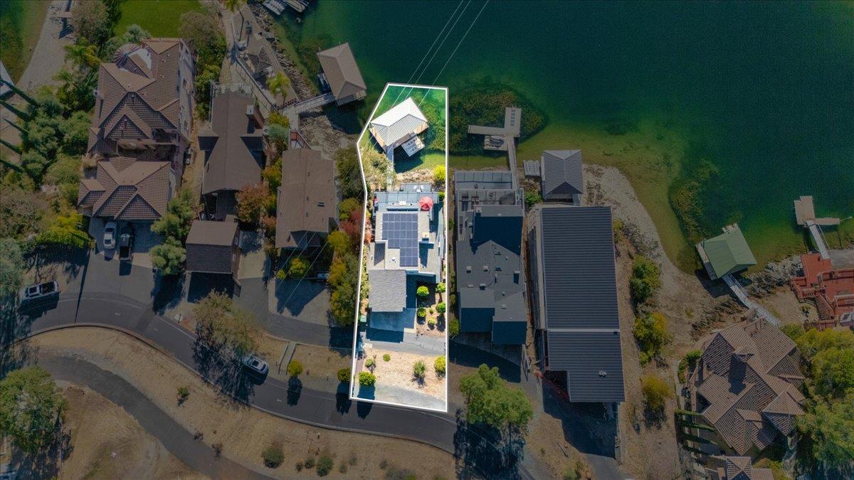 816 Foothill Rd #2, Copperopolis, CA 95228