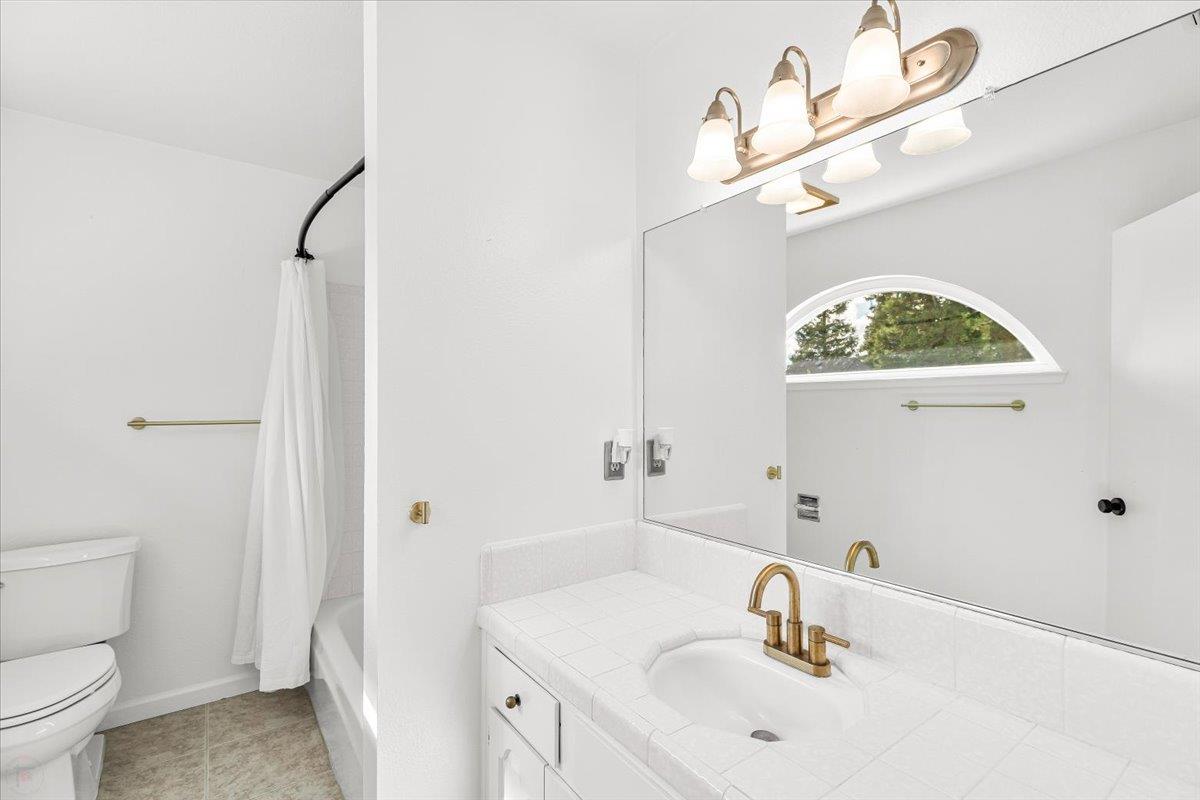 1730 Sylvia Ct, Turlock, CA 95382