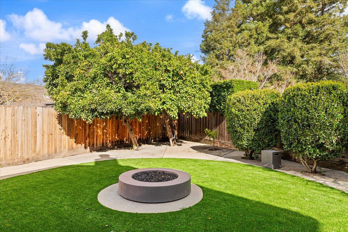 1730 Sylvia Ct, Turlock, CA 95382