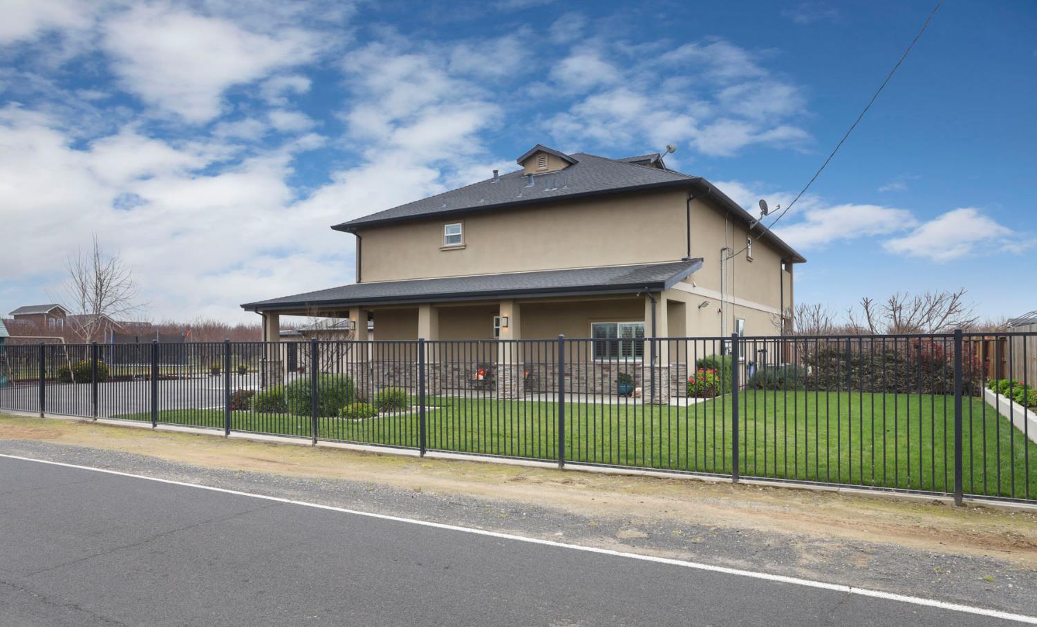 23346 S Frederick Rd, Ripon, CA 95366