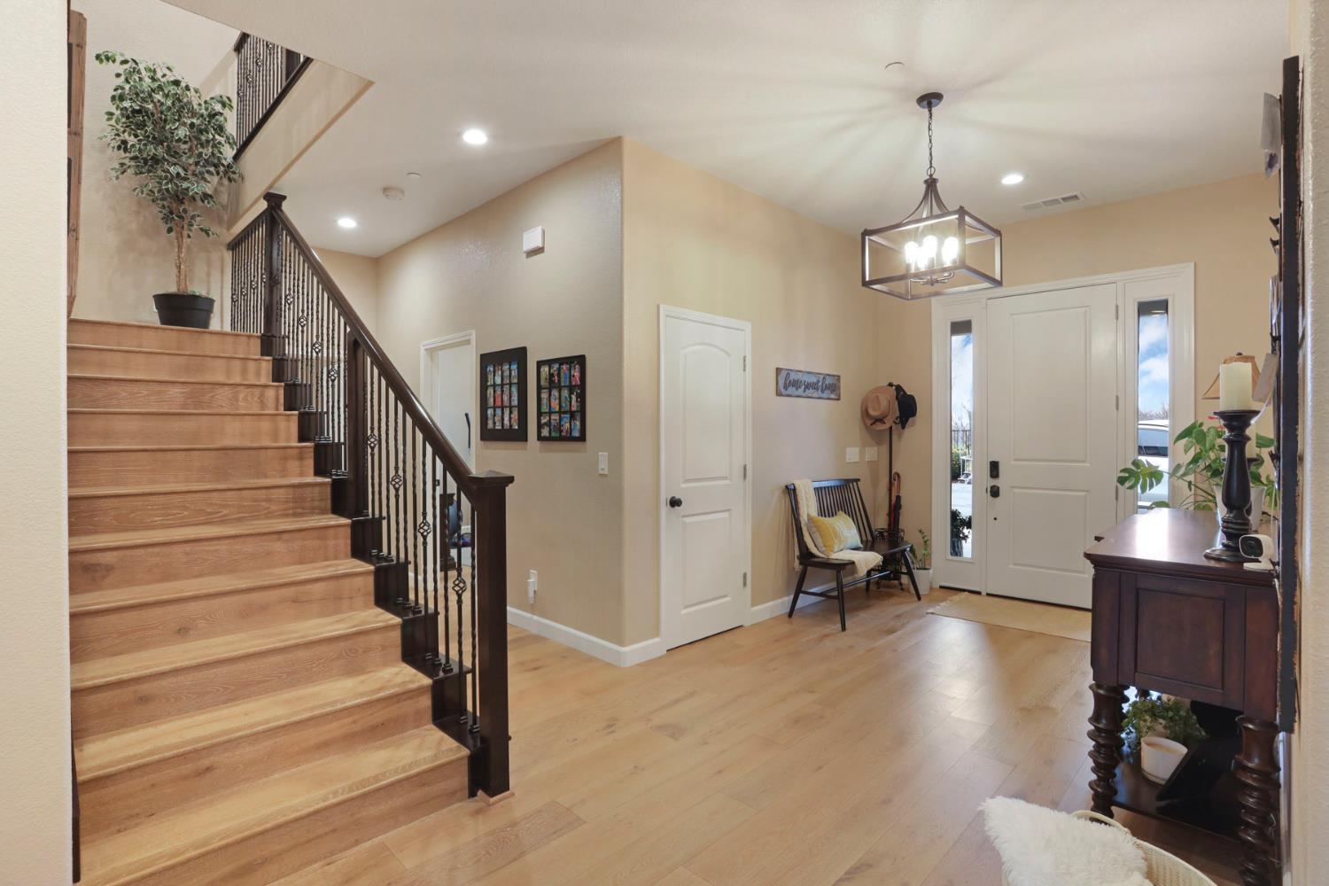 23346 S Frederick Rd, Ripon, CA 95366