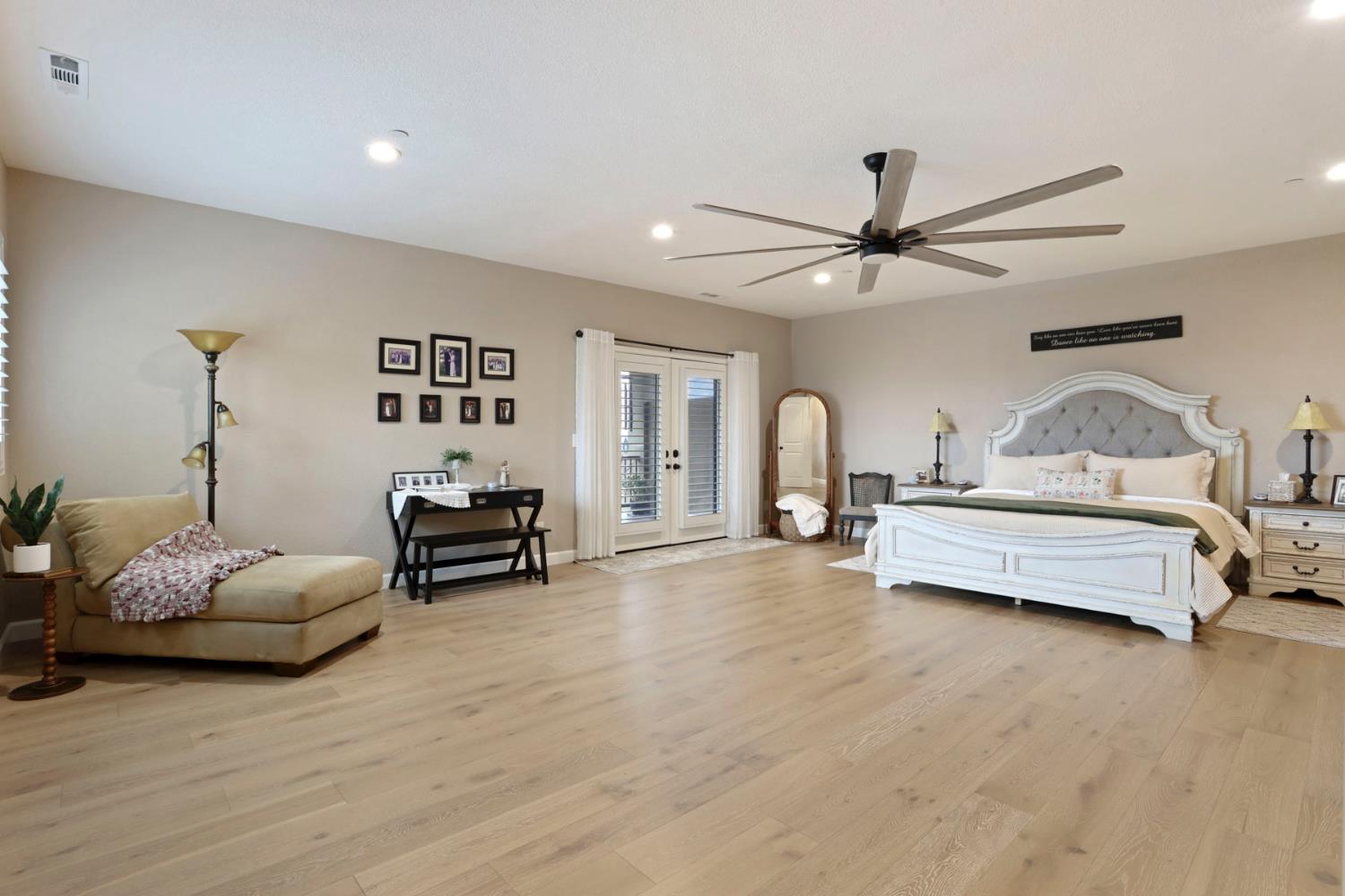 23346 S Frederick Rd, Ripon, CA 95366