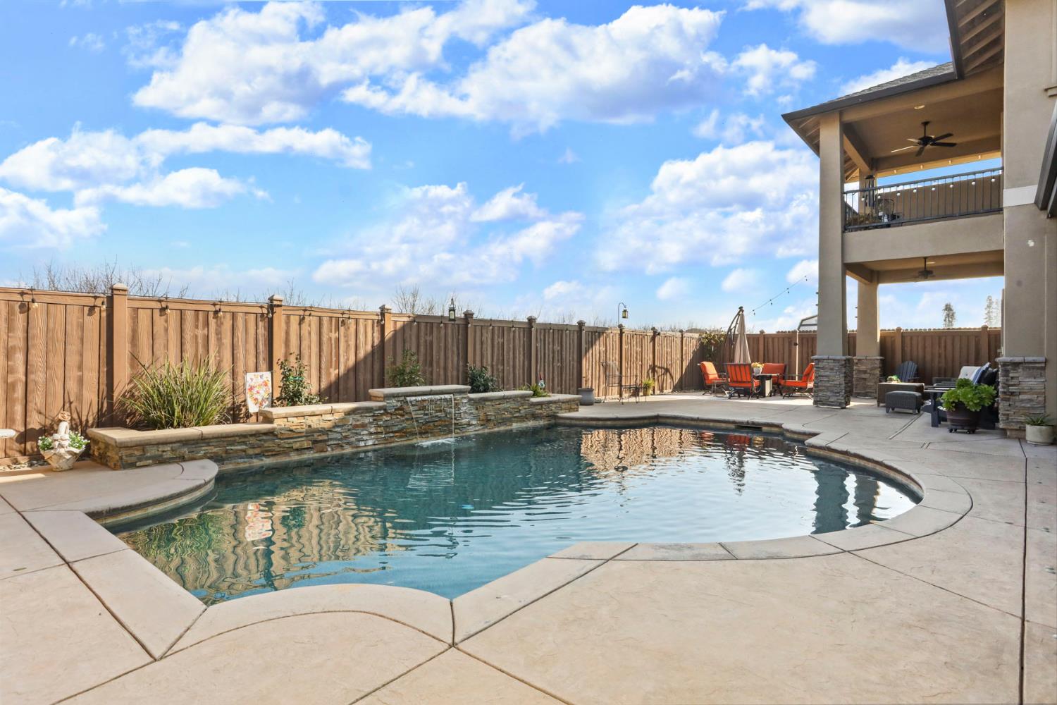 23346 S Frederick Rd, Ripon, CA 95366