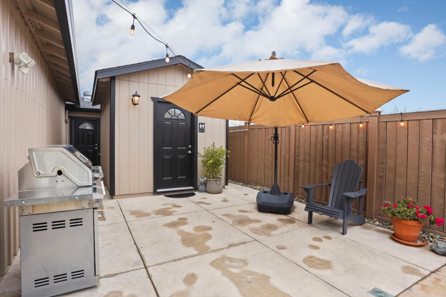 23346 S Frederick Rd, Ripon, CA 95366