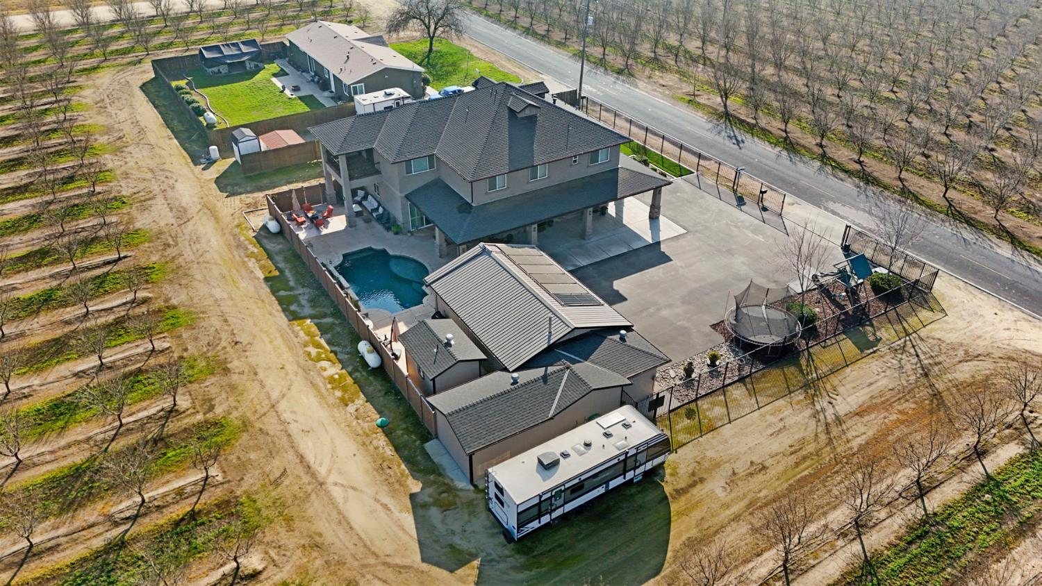 23346 S Frederick Rd, Ripon, CA 95366