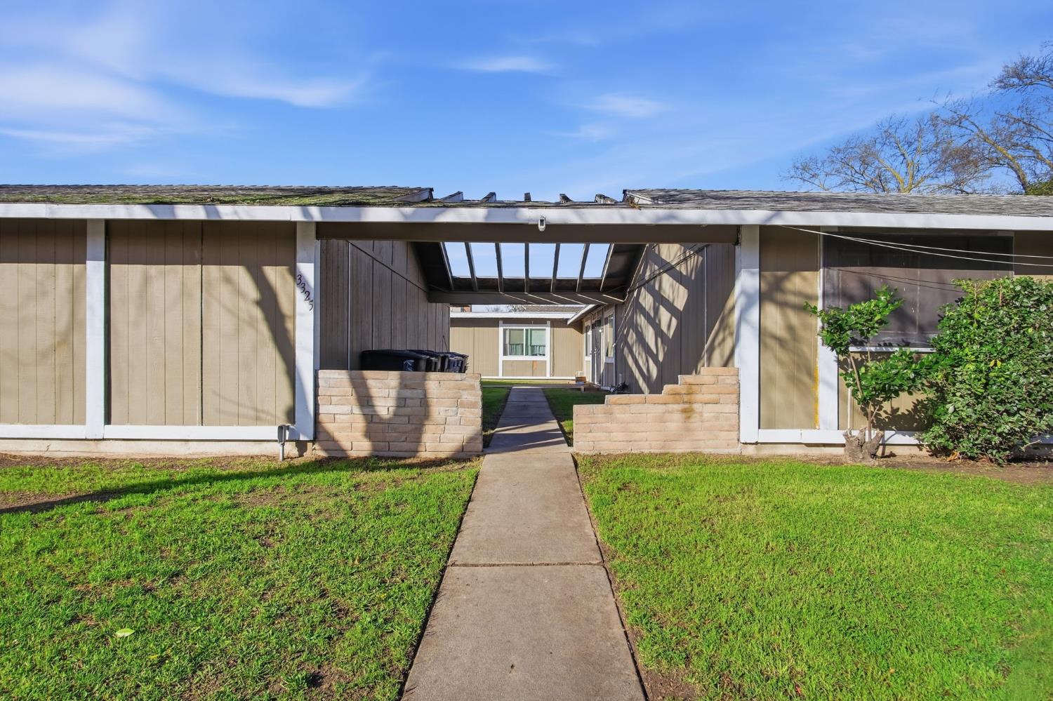 3325 Sherwood Ave, Modesto, CA 95350