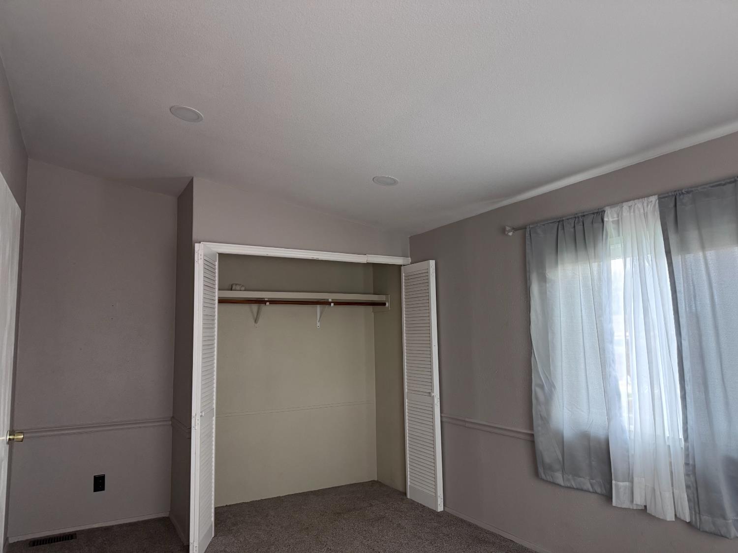 250 Davis St, Turlock, CA 95380