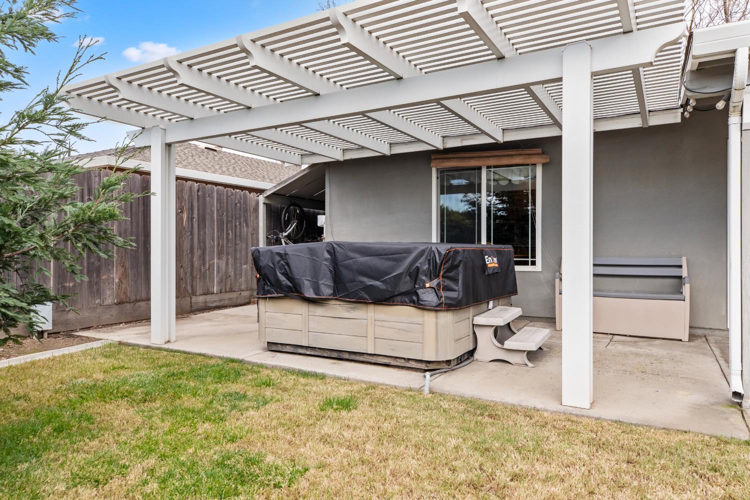 3408 Puma Way, Ceres, CA 95307