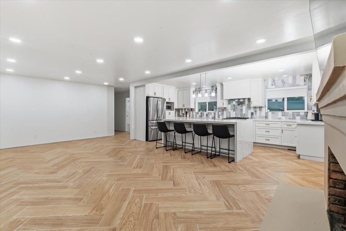 2213 Evelle Ln, Turlock, CA 95380