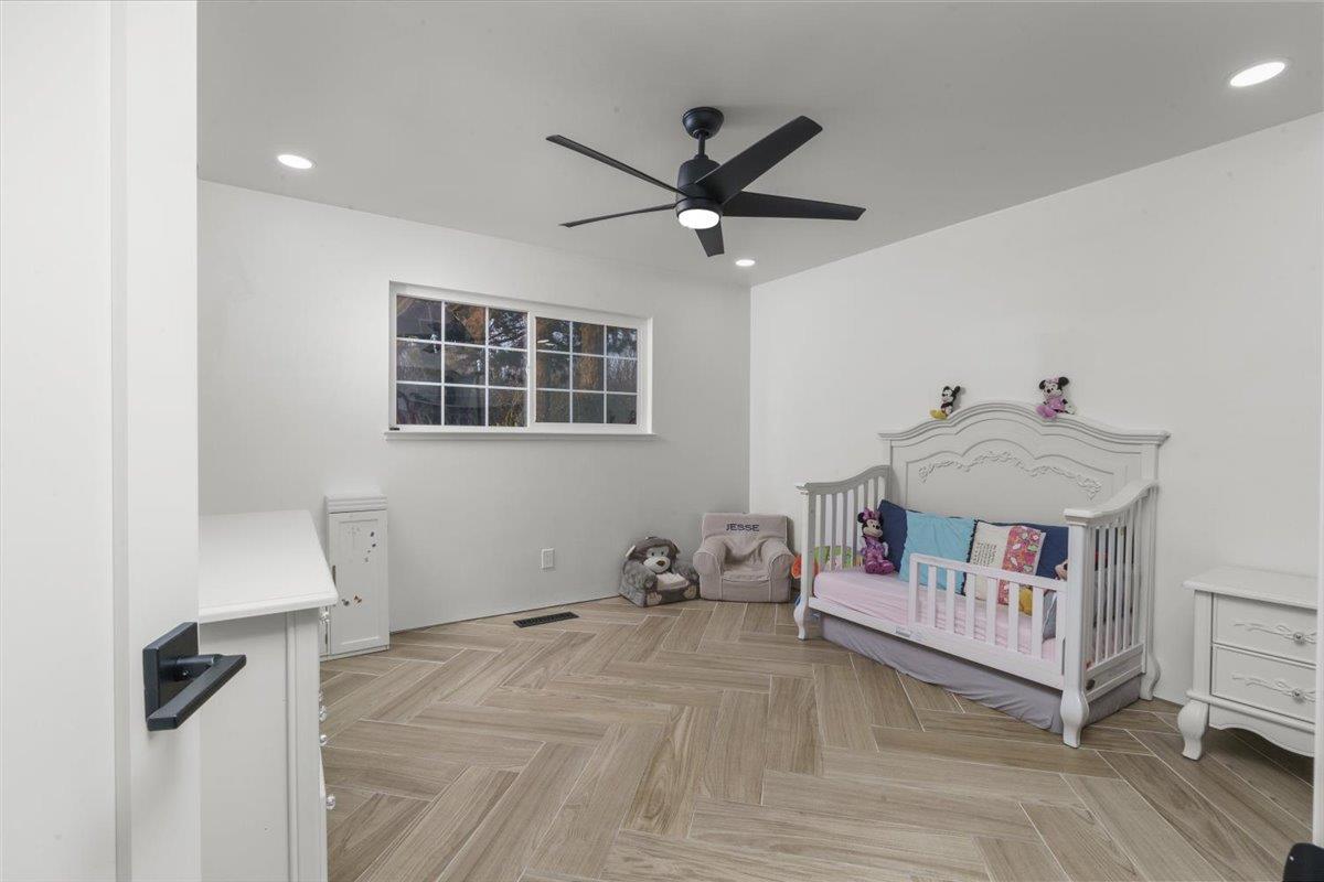 2213 Evelle Ln, Turlock, CA 95380