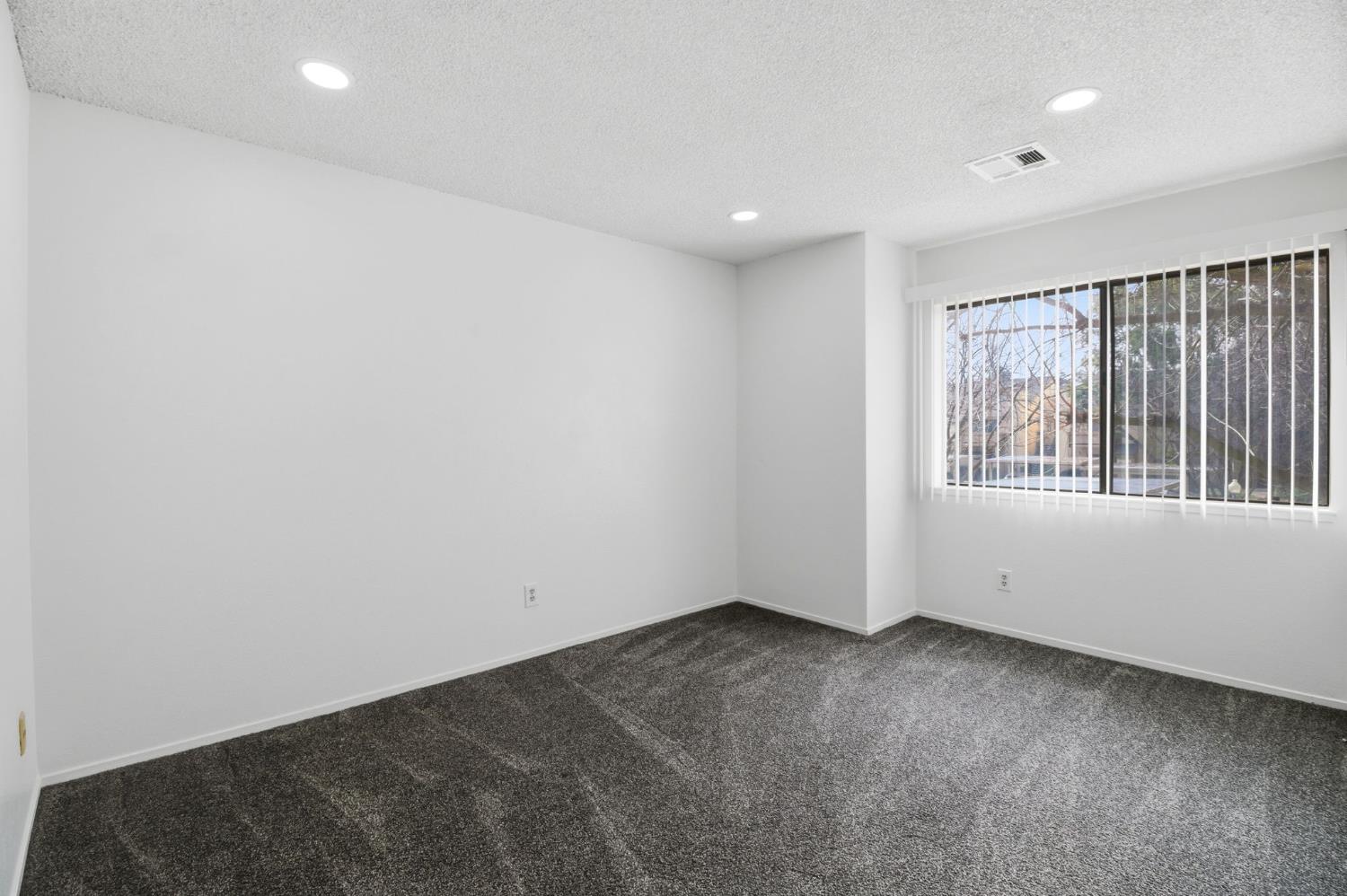 3424 Vintage Dr #244, Modesto, CA 95356