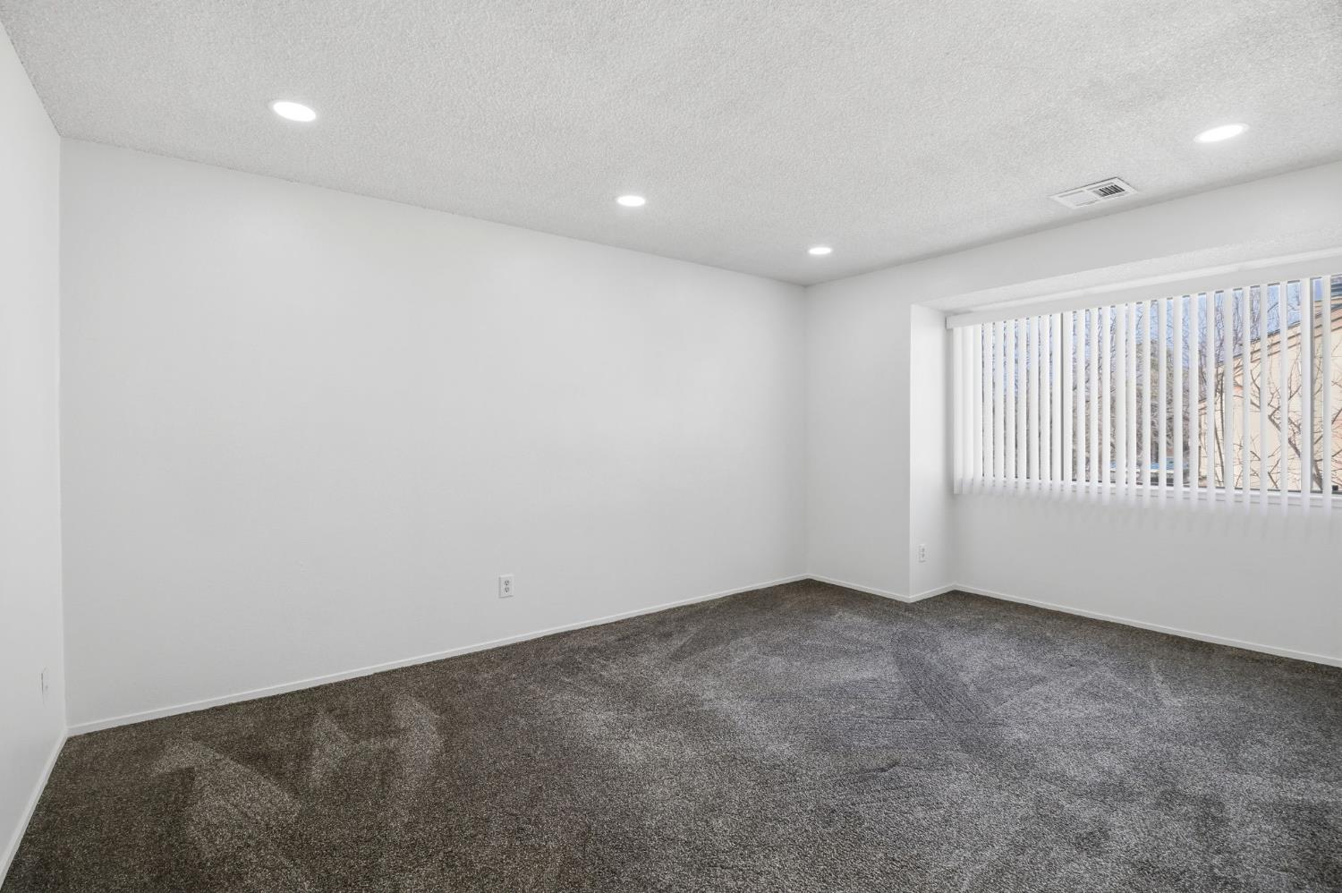 3424 Vintage Dr #244, Modesto, CA 95356