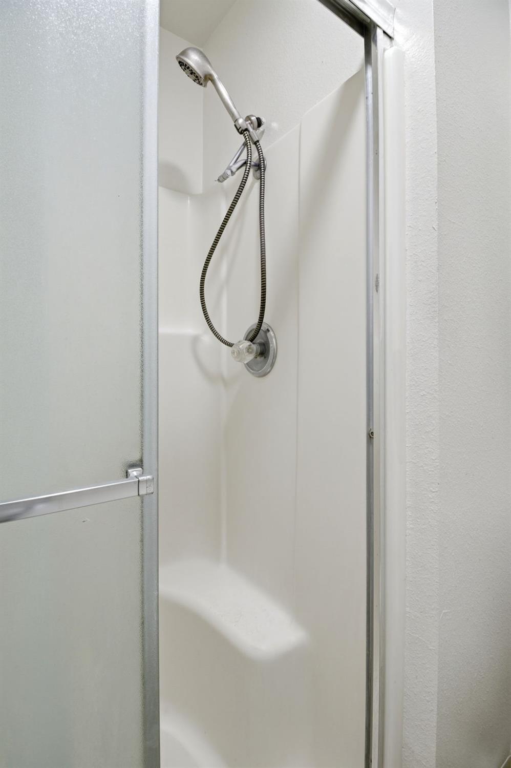 3424 Vintage Dr #244, Modesto, CA 95356