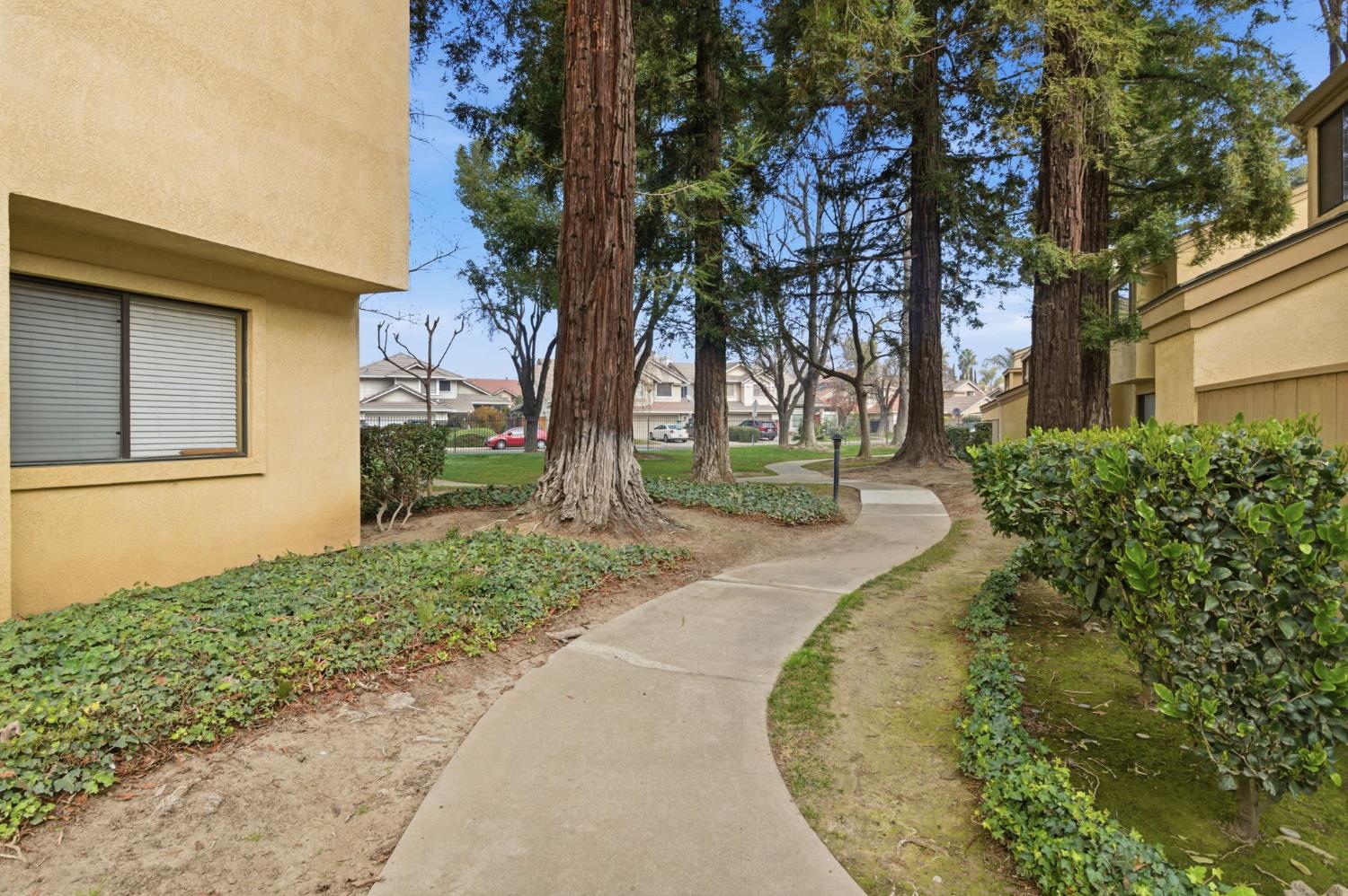 3424 Vintage Dr #244, Modesto, CA 95356