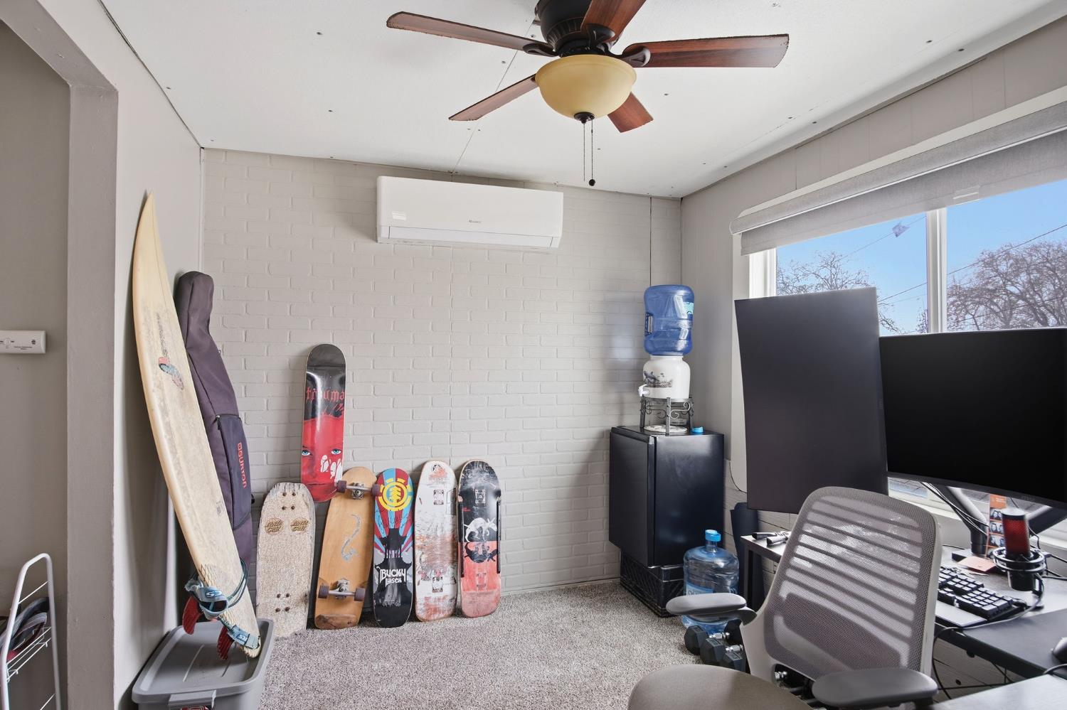 925 W 21st St, Merced, CA 95340