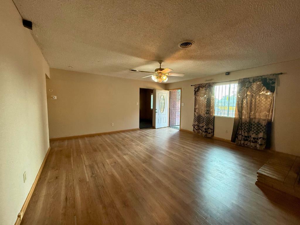 1123 Sutter, Modesto, CA 95351