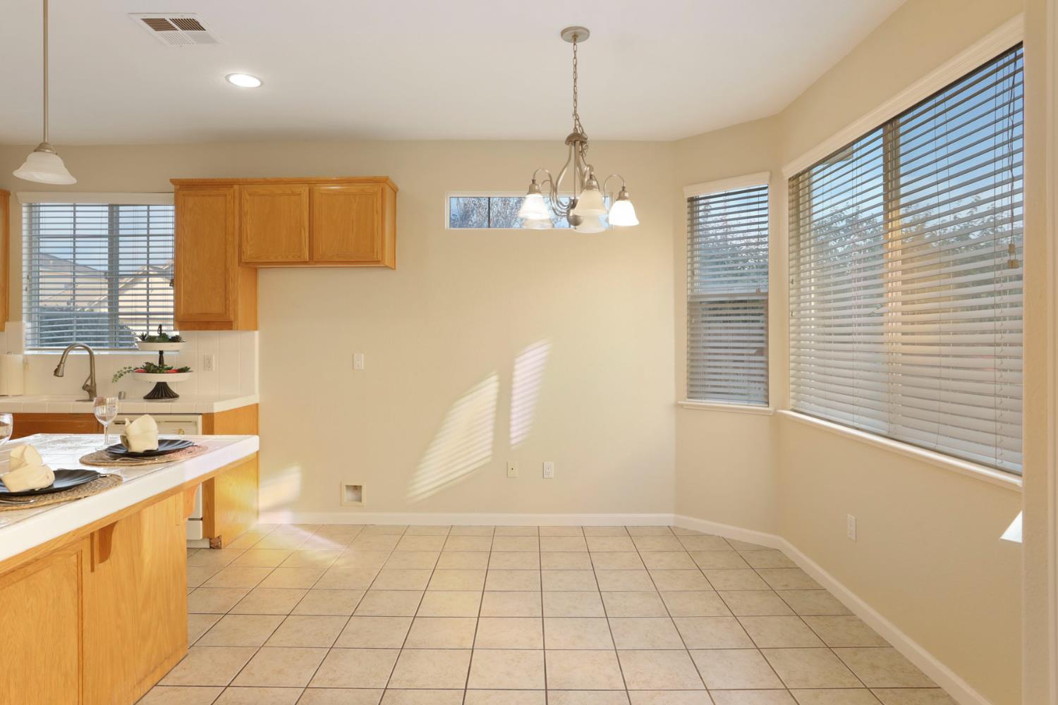 1366 Garibaldi Place, Manteca, CA 95336