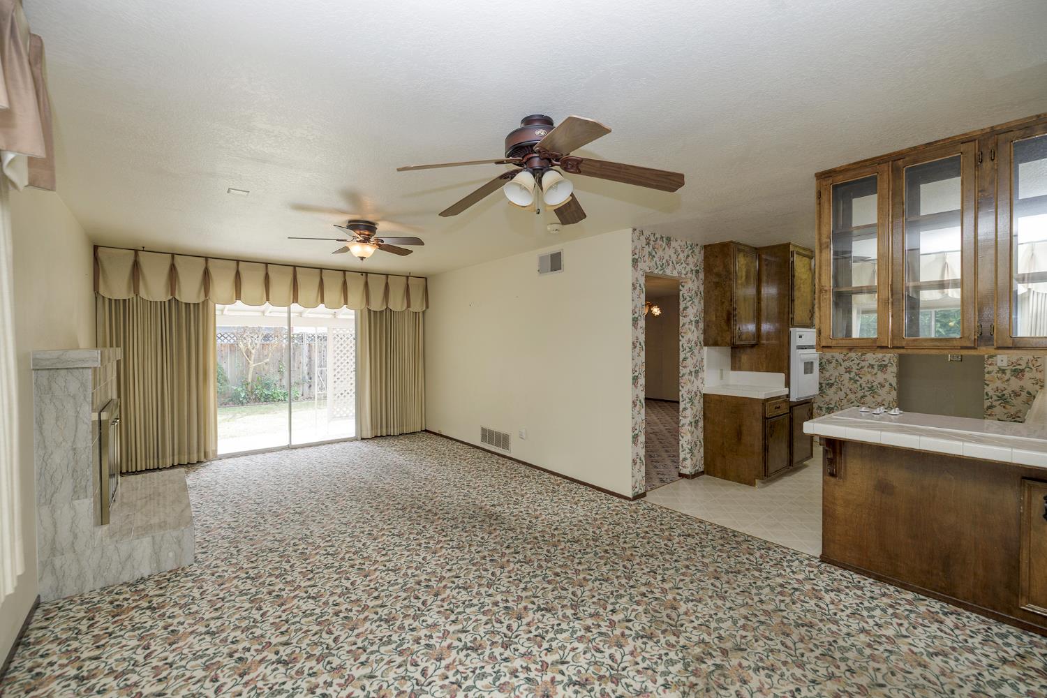 2408 Tallent Dr, Modesto, CA 95355