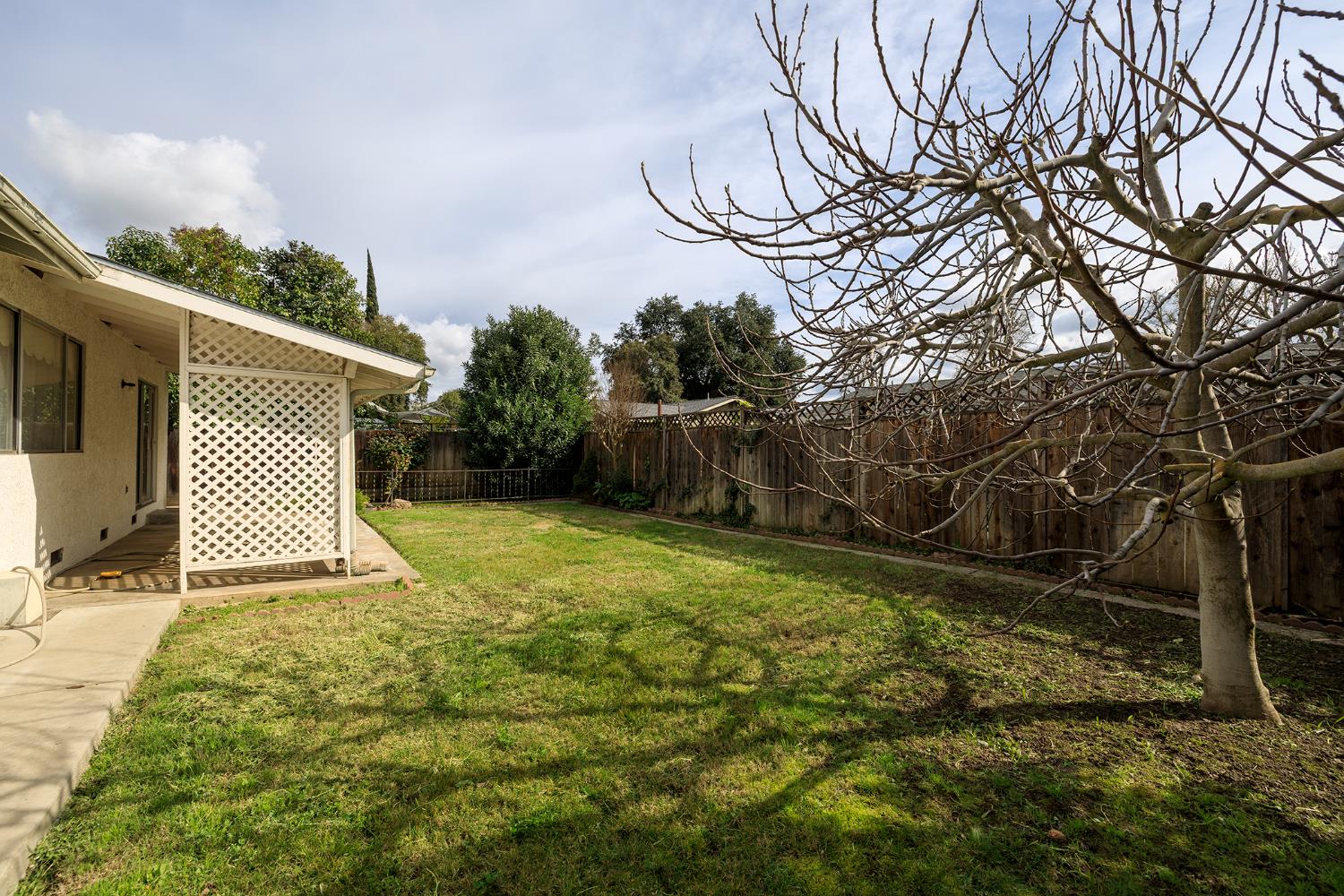 2408 Tallent Dr, Modesto, CA 95355