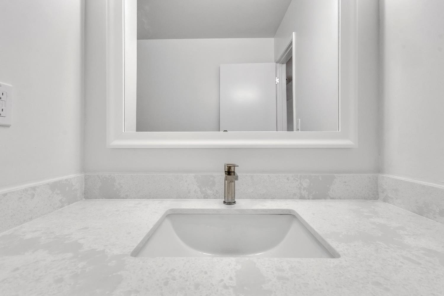 1625 Brentwood Ct, Modesto, CA 95350