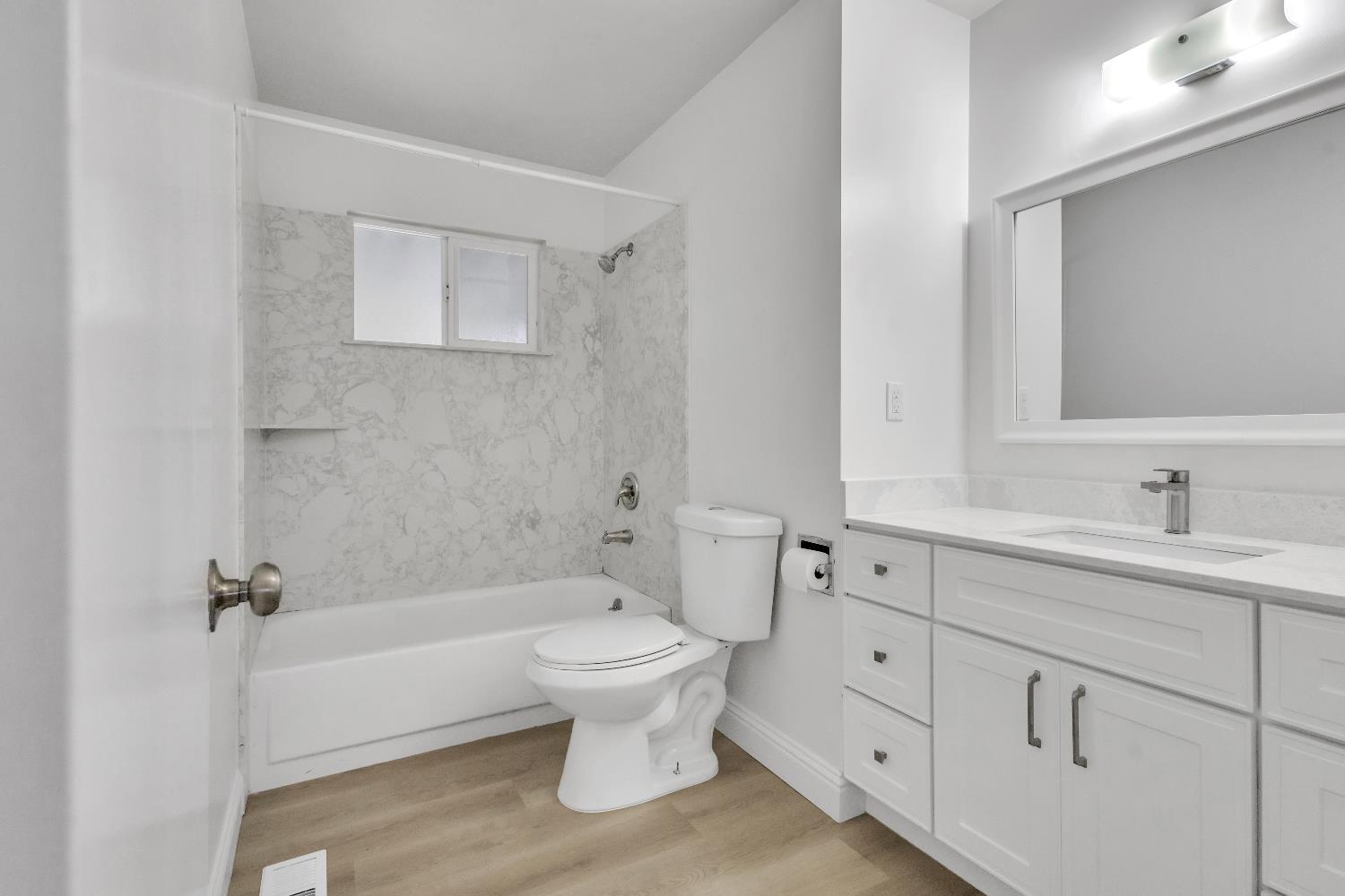 1625 Brentwood Ct, Modesto, CA 95350