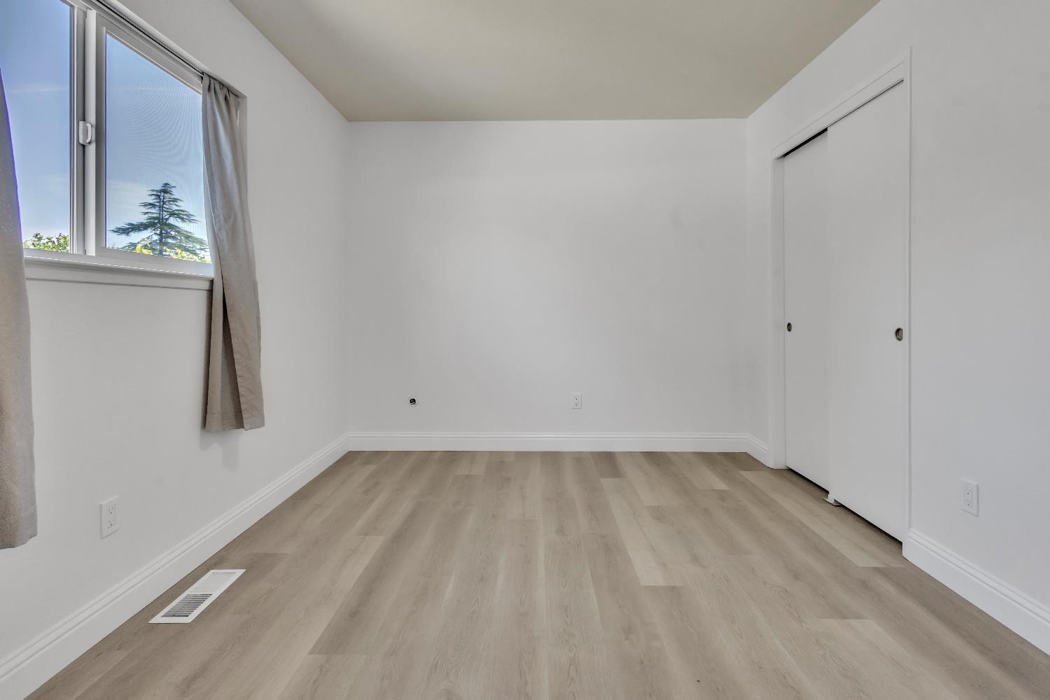 1625 Brentwood Ct, Modesto, CA 95350