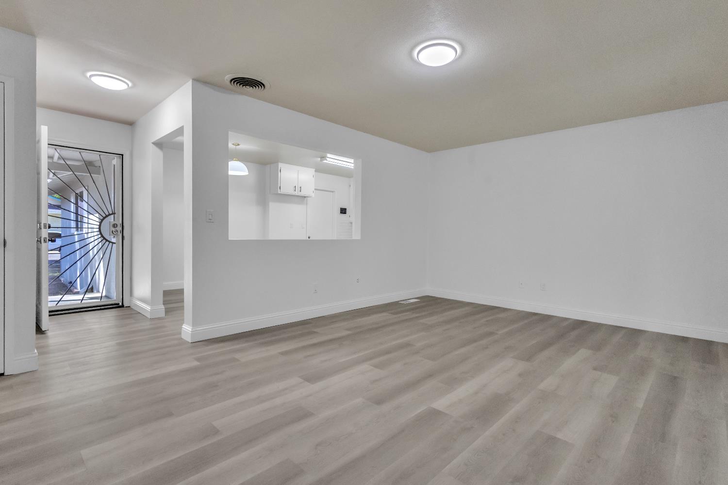 1625 Brentwood Ct, Modesto, CA 95350