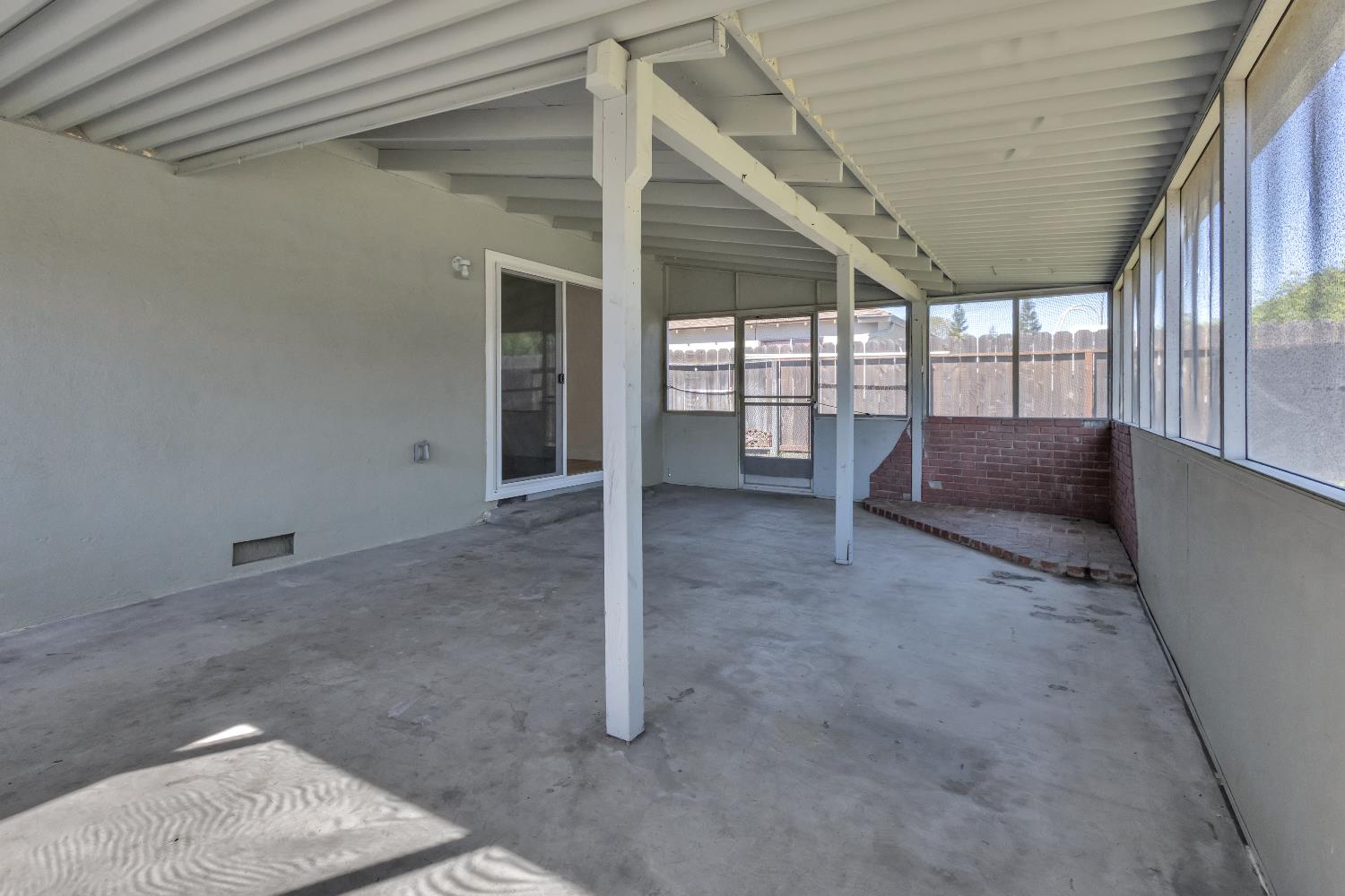 1625 Brentwood Ct, Modesto, CA 95350