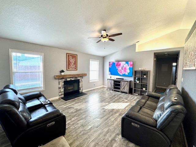 1017 Stillwater Ln, Modesto, CA 95351