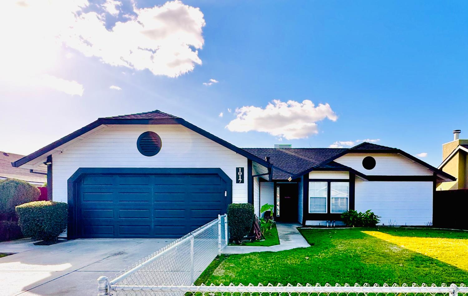 1017 Stillwater Ln, Modesto, CA 95351